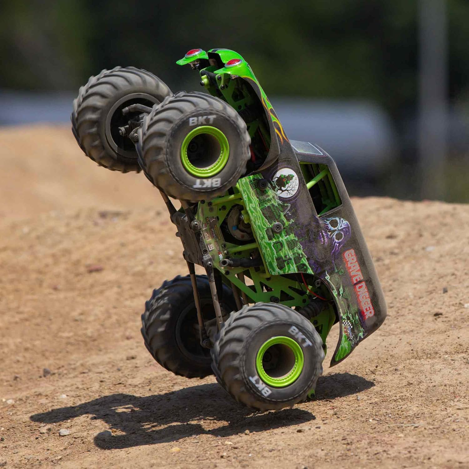 Losi 1/18 Mini LMT Grave Digger 2S 4X4 RTR Brushed Monster Truck Battery & Charger Included Green LOS01026T1