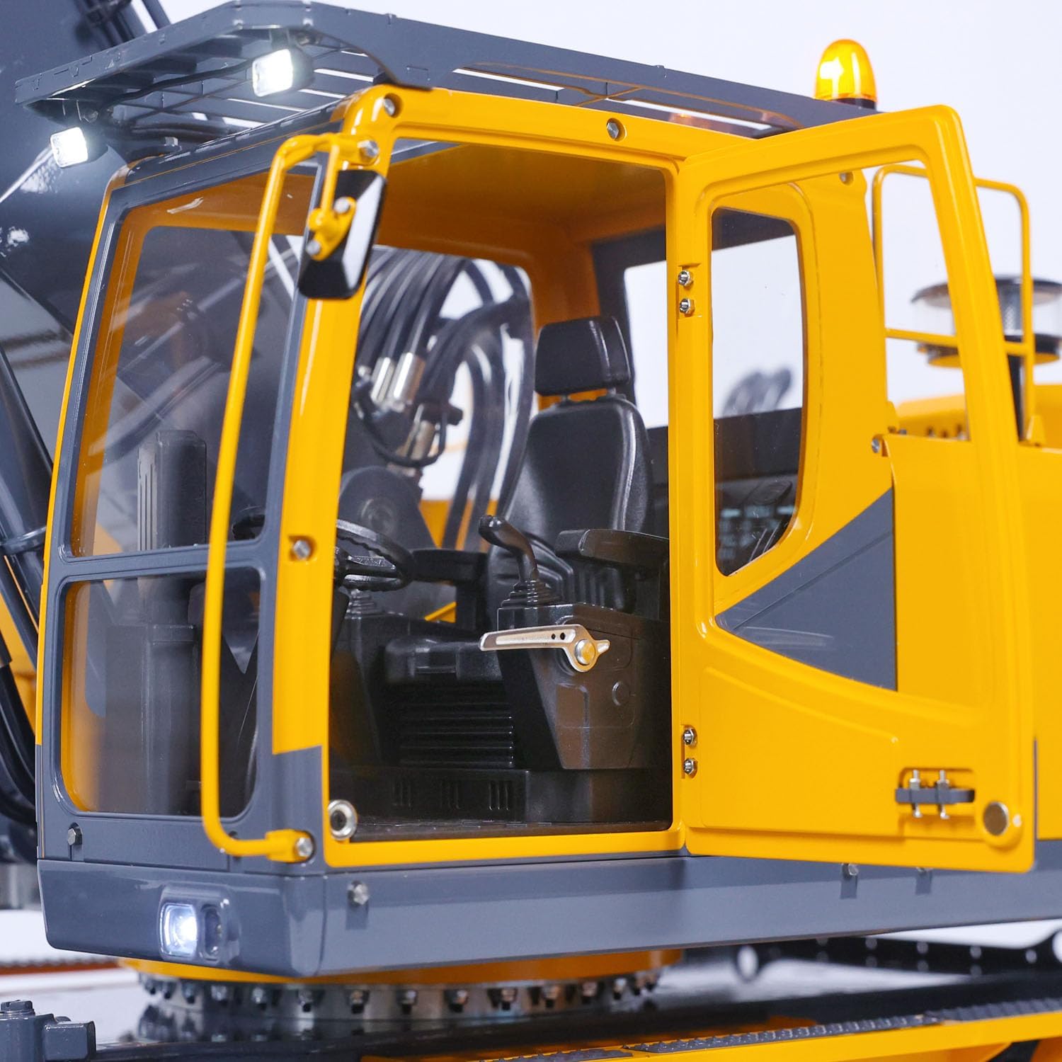 LESU 1/14 RC Model Metal Hydraulic Aoue ET30H Wheeled Excavator Motor ESC Servo Light Set​