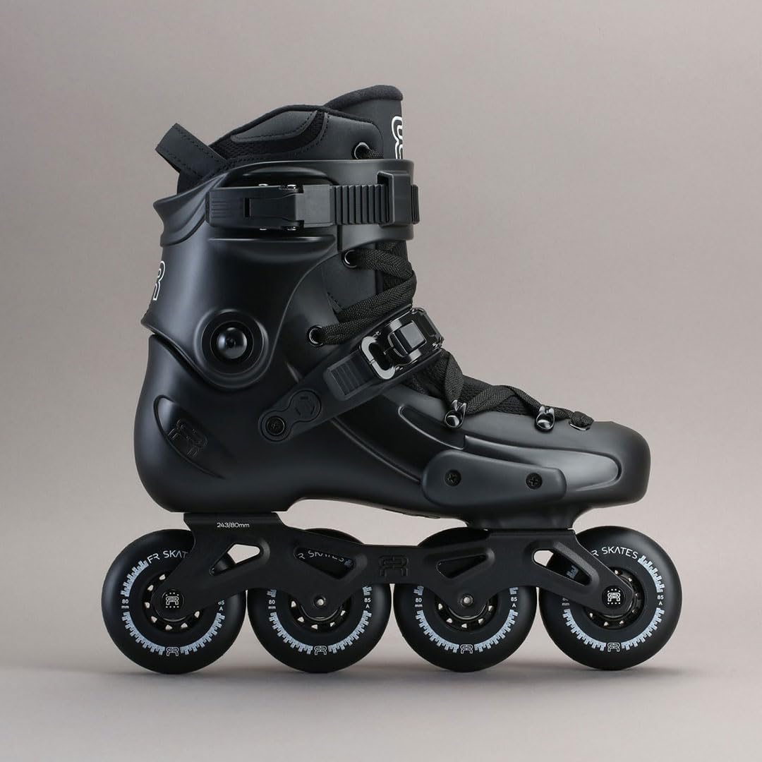 FR 80 Black Skates by FR