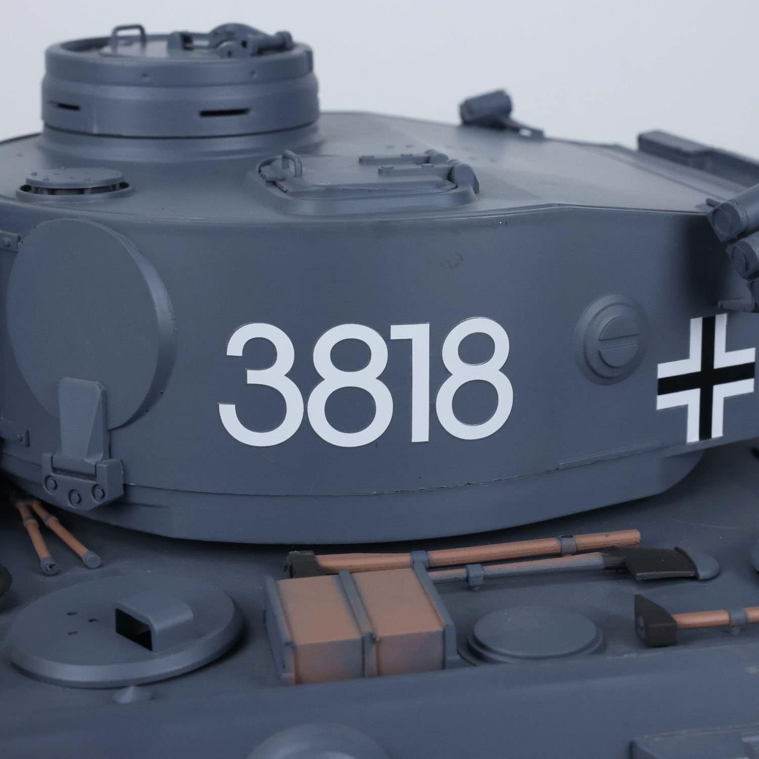 TOUCAN RC HOBBY US in Stock Henglong 1/16 7.0 Tiger I RTR RC Tank 3818 W/Barrel Recoil Metal Tracks Wheels (Professional Version) BB Airsoft That Shooting BB Bullets