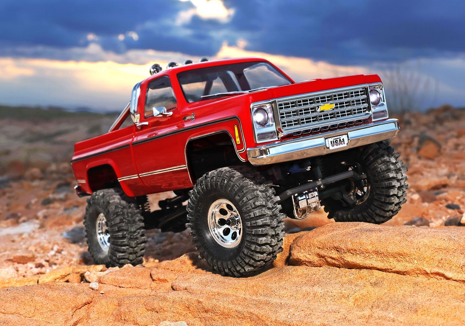 TRAXXAS TRX-4M™ Scale and Trail® Crawler with 1979 Chevrolet® K10 Truck Body: 1/18-Scale 4WD Electric Truck with TQ 2.4GHz Radio System