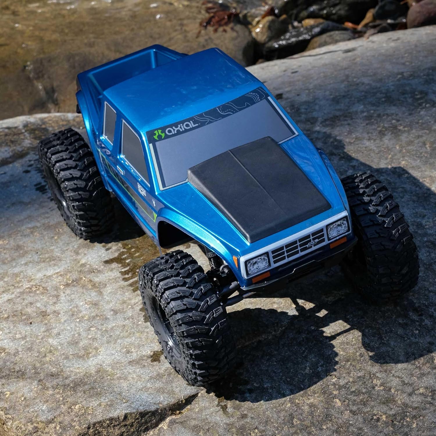 Axial RC Truck 1/10 SCX10 III Coyote 4X4 RTR (Battery and Charger Not Included) Brushed Rock Crawler, Blue, AXI-2036T2