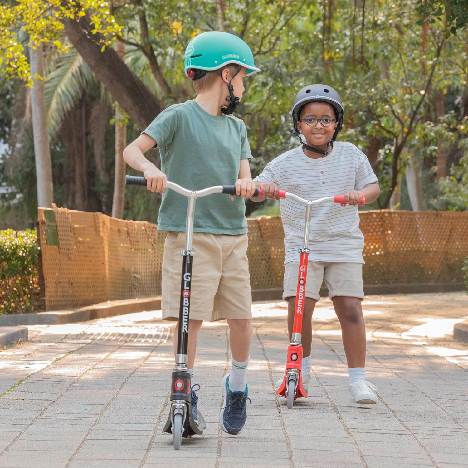 Globber - Flow Foldable 125 – Folding Scooter with 2 Wheels, for Children from 5 Years and Teens, Black