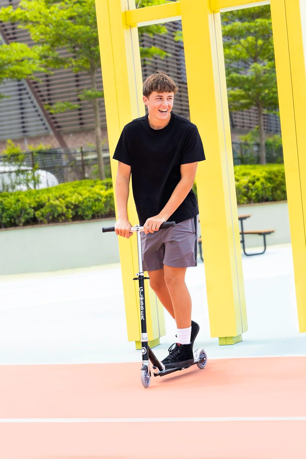 Globber Flow Foldable Element 2 Wheel LED Scooter - 4 Height Adjustabe Folding Handlebars - 5 Years Plus - 2 Year Warranty