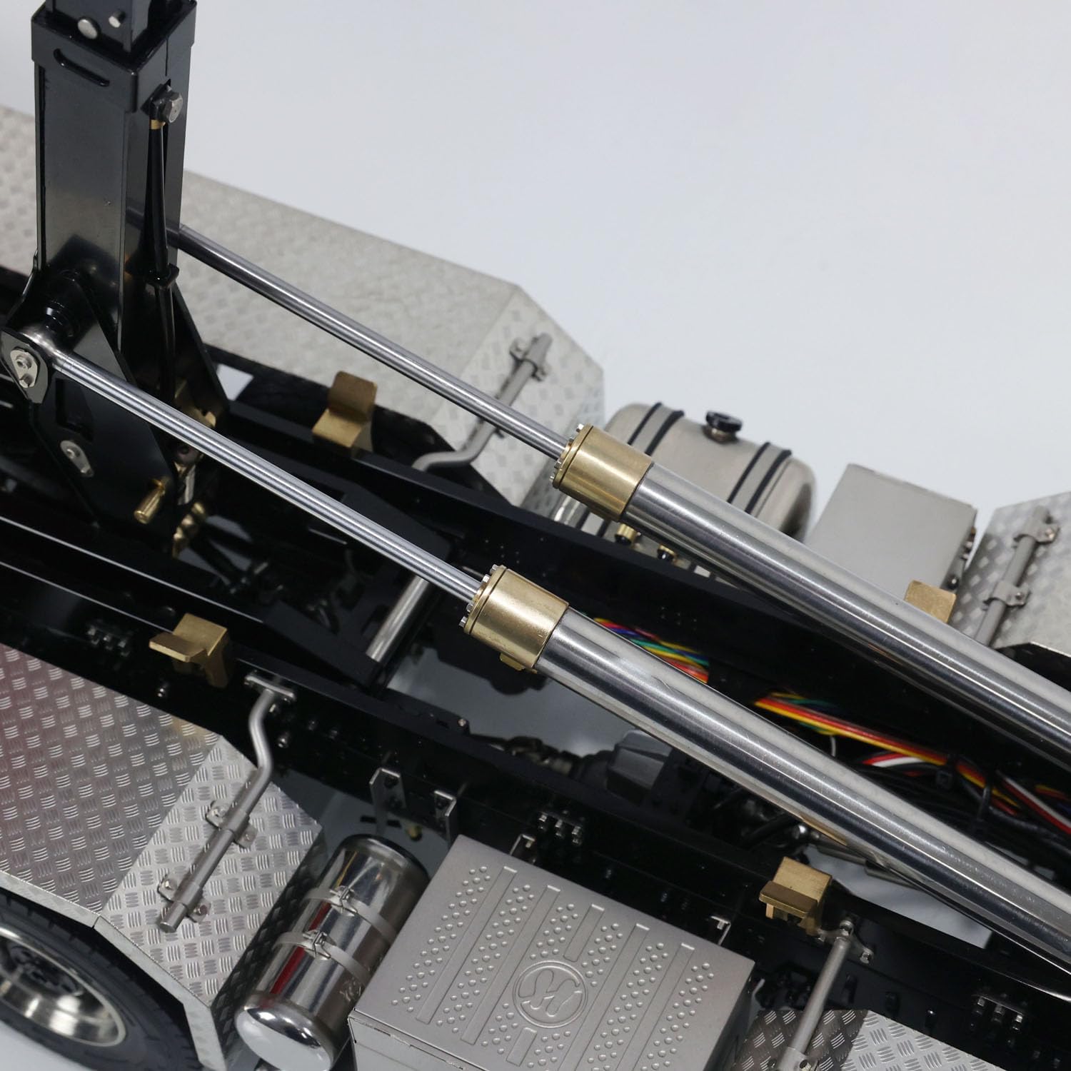 1/14 8x8 RC Hydraulic Full Dump Truck Roll-Off Dumper Car Differential Lock Axles Remote Controller and Receiver for Adult Hobby(Yellow)