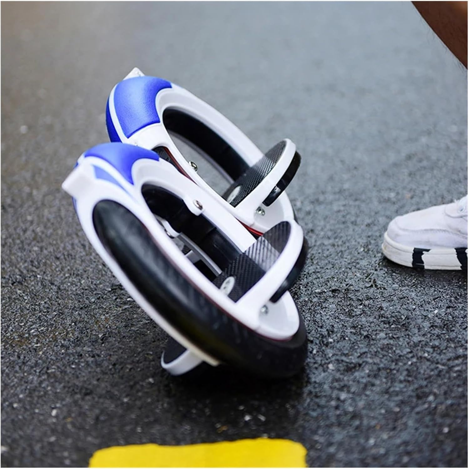 Non Inflatable Silent Split Type Skateboard, High-Speed Drifting Commuting Skateboard, Outdoor Adult Track Anti-Skid Support Wheel