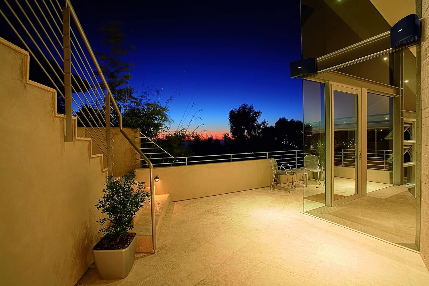 Yamaha NS-AWS592BL 150 Watt 6.5 Inch Cone Indoor/Outdoor All-Weather Speakers (1 Pair