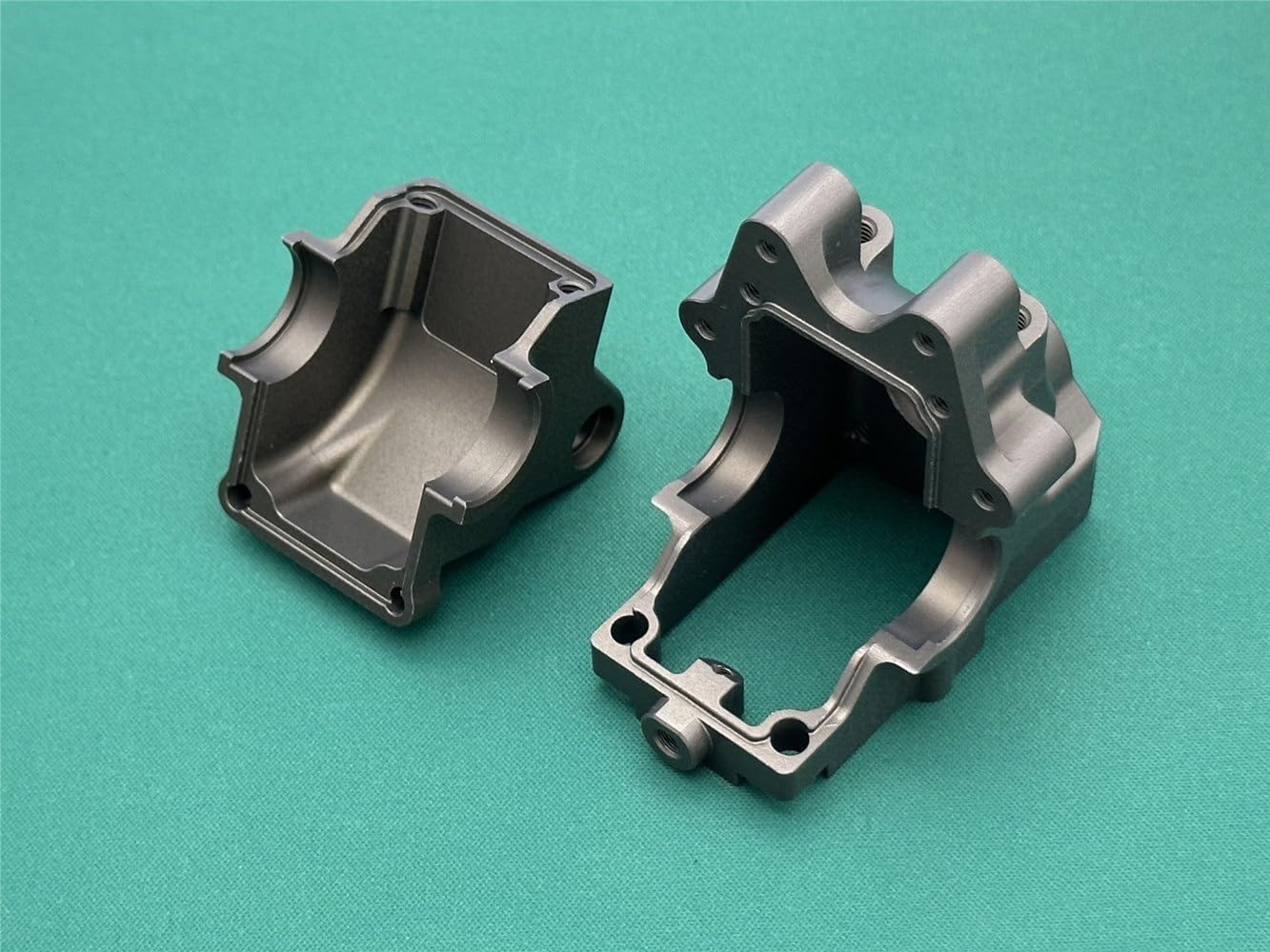 for ET48 2.0 / EB48 2.0 RC Car Aluminum Front/Rear Gearbox Transmission Case Part Replacement for ET48 2.0 / EB48 2.0 Rc Crawler Car Accessories Parts