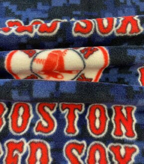 Fabric Traditions Boston Red Sox Fleece Fabric Digital