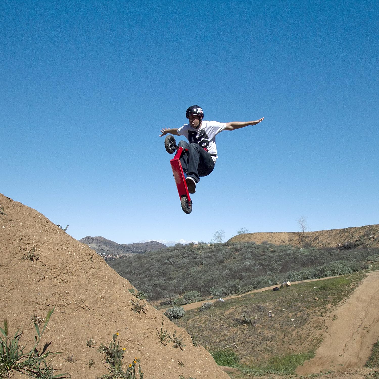 Razor Pro RDS Dirt Scooter for Kids Ages 10+ – Pneumatic Tires, Aircraft-Grade Aluminum Frame & A5 Air Kick Scooter for Kids Ages 8+ - Extra-Long Deck, 8