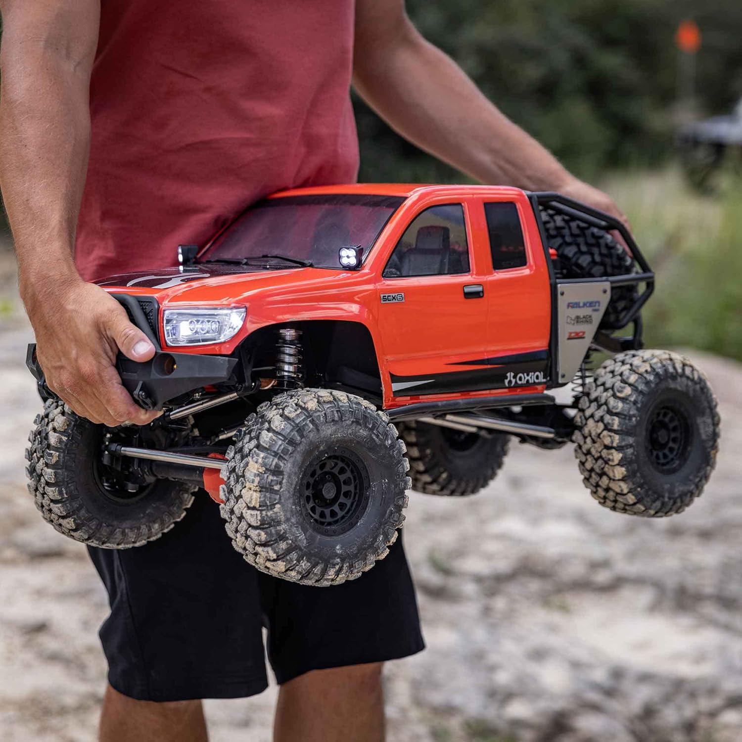 Axial RC Crawler 1/6 SCX6 Trail Honcho 4WD RTR (Transmitter and Receiver Included, Battery and Charger Not Included), Red, AXI05001T1, Trucks Electric