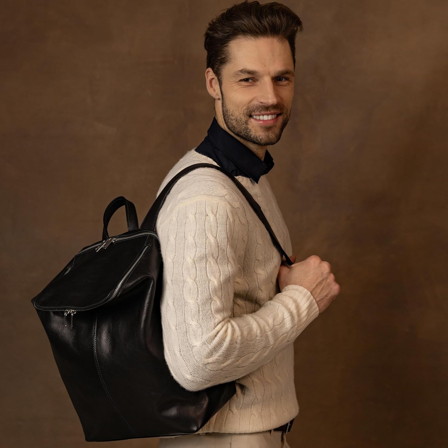 Time Resistance Leather Backpack - Unisex Business Rucksack Laptop Bag for Bag and Women (Black)