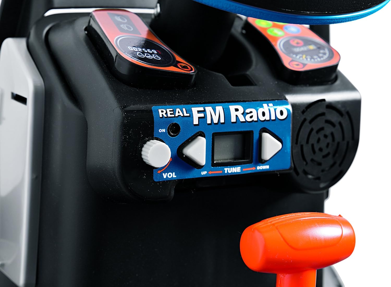 Peg Perego New Holland T8 Tractor & Trailer Extra-Large 12 Volt Ride-on Tractor with Trailer & FM Radio, Durable Design for Kids Ages 3-7