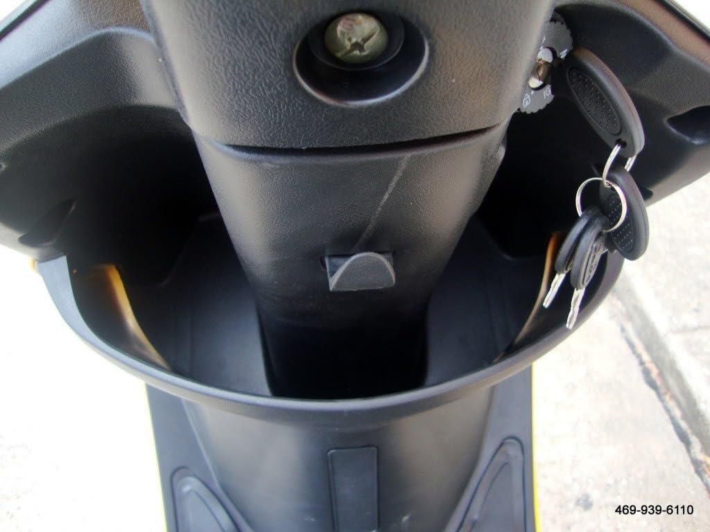 SMART DEALSNOW brings Brand New TaoTao ATM-50 /49cc Gas Automatic Scooter Moped w/ 10 Inch Steel Rims - ( Choose Your Color )