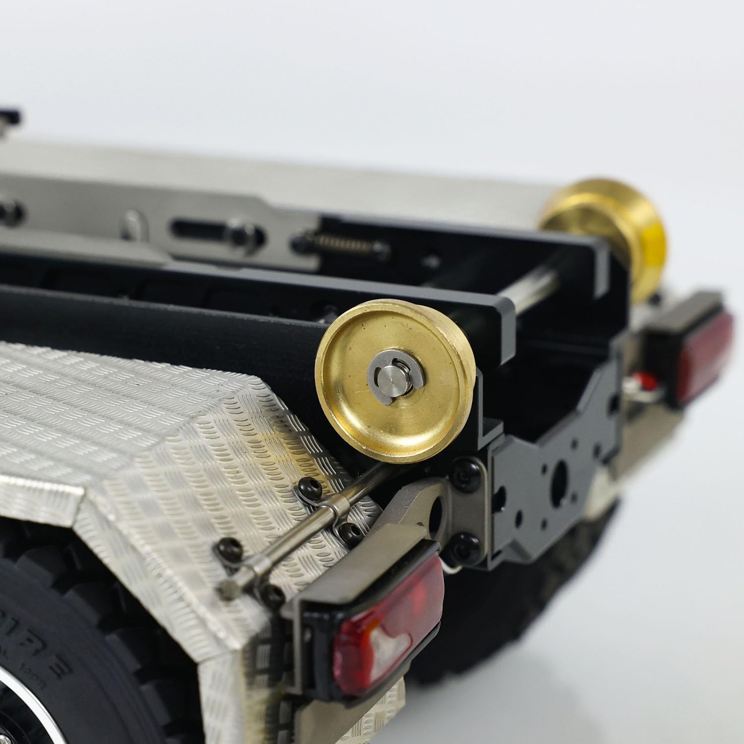 1/14 8X8 LESU Hydraulic RC Dump Truck Roll On/Off Metal Waste Bin Tipper Cars 2-Speed Transmission Lock Differential Light Sound System Hobby Grade Model