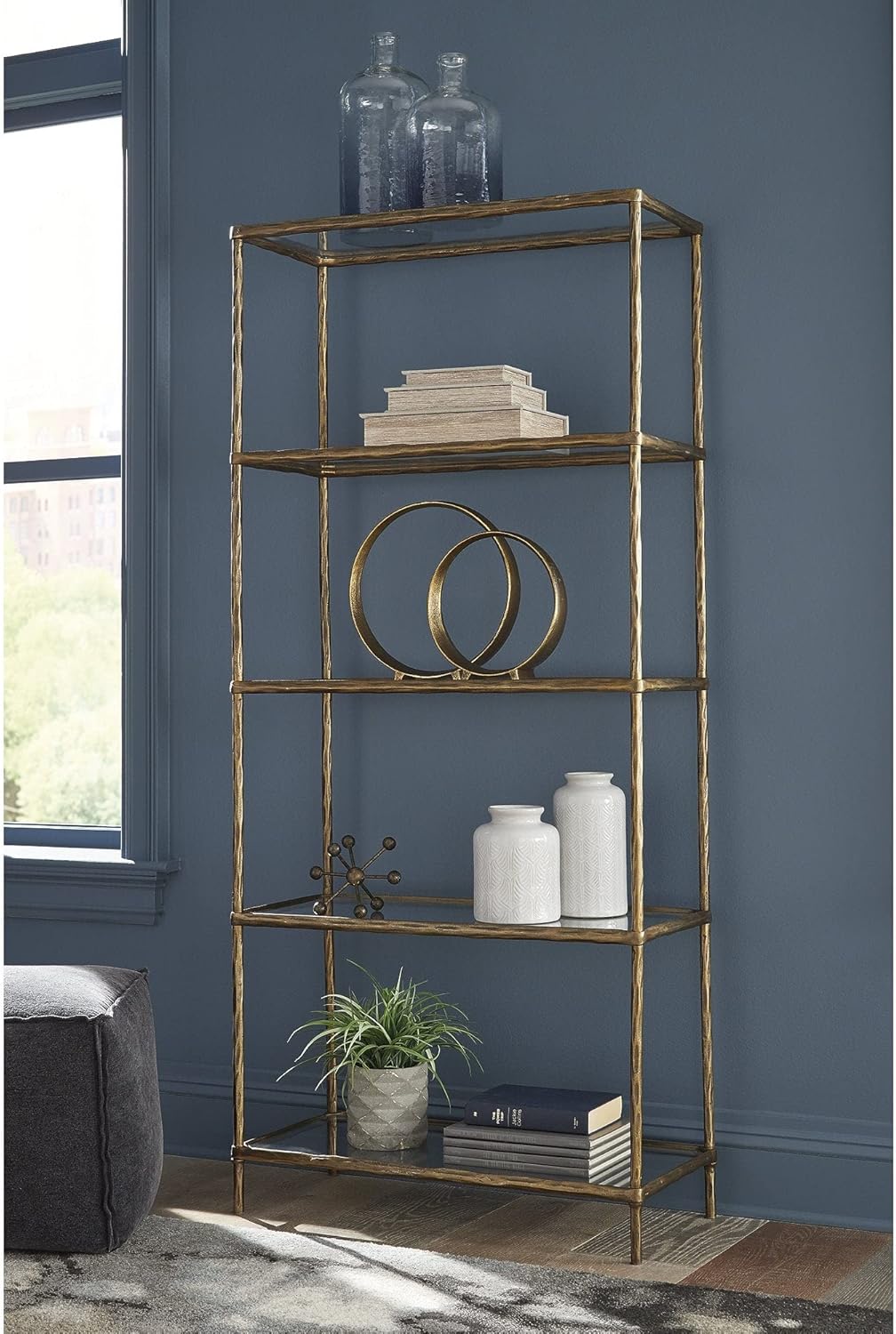 Bookcase 32