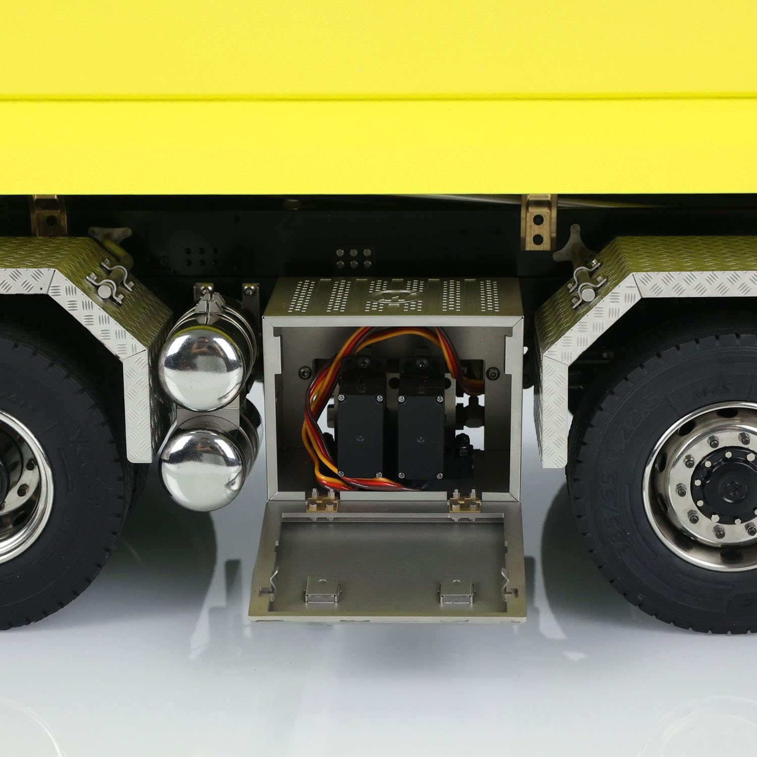 TOUCAN RC HOBBY 1/14 Metal Hydraulic RC Roll Off Dumper Truck 8x8 Differential Lock Axles 3Speed