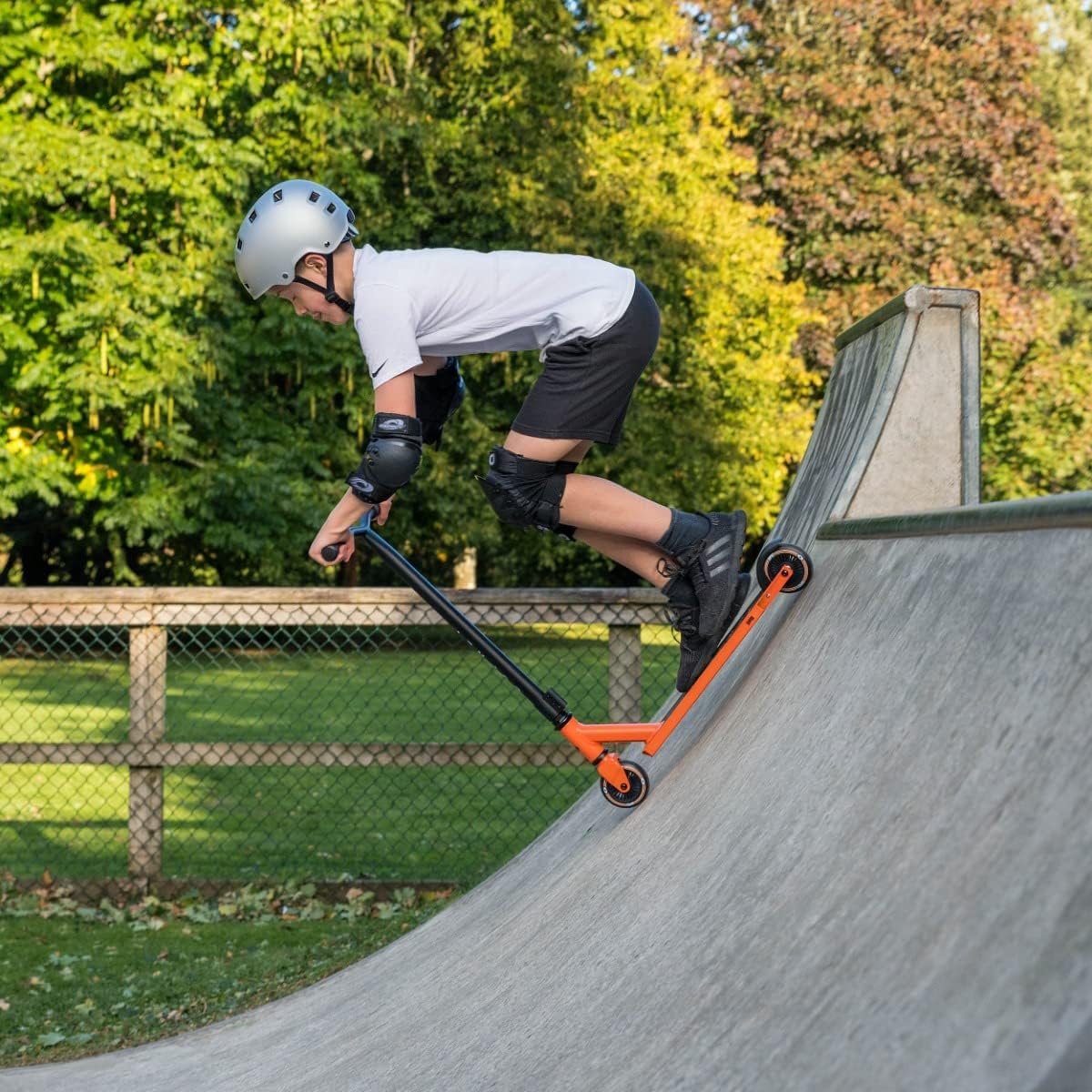 Osprey Stunt Scooter | for Boys Girls Kids and Adults, Kick T-Bar Street Pro 360 Spin Scooter with ABEC 5 Bearings and Ergonomic Handlebars, Multiple Colours