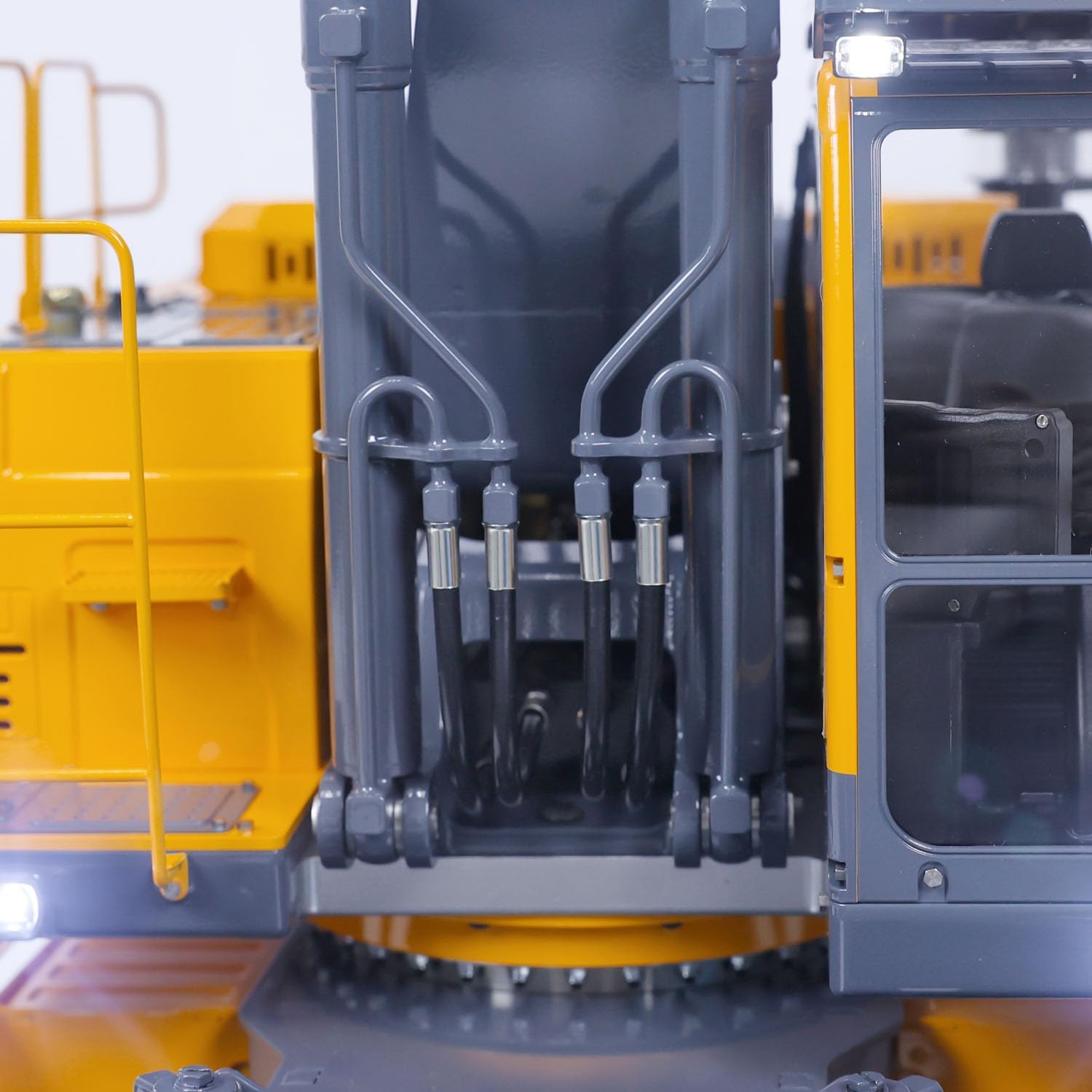 LESU 1/14 RC Model Metal Hydraulic Aoue ET30H Wheeled Excavator Motor ESC Servo Light Set​