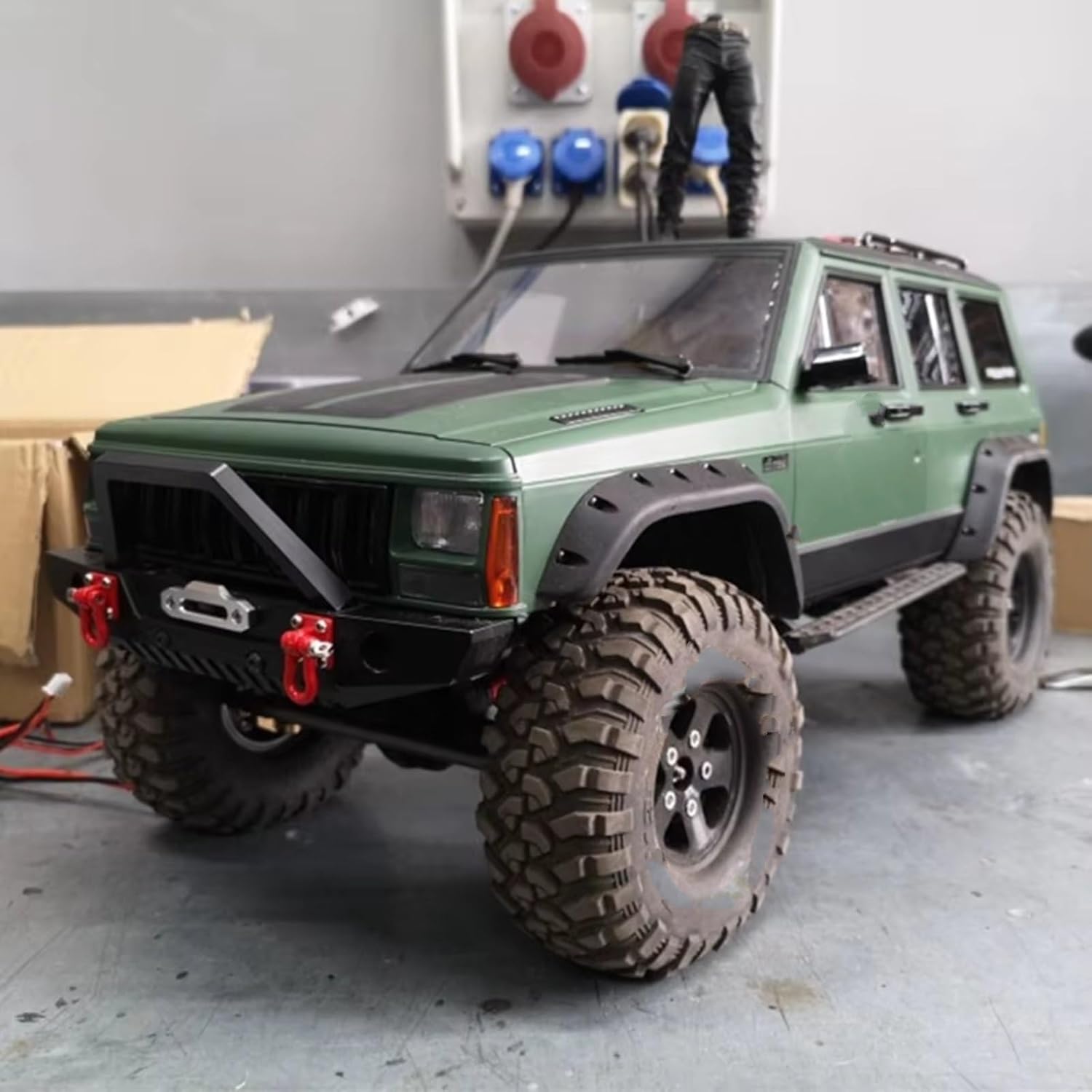 Compatible with Axial for SCX10 II 90046 90047 1/10 RC Crawler Car Upgrade Parts 313mm Wheelbase for Cherokee Body Shell RC Assortment