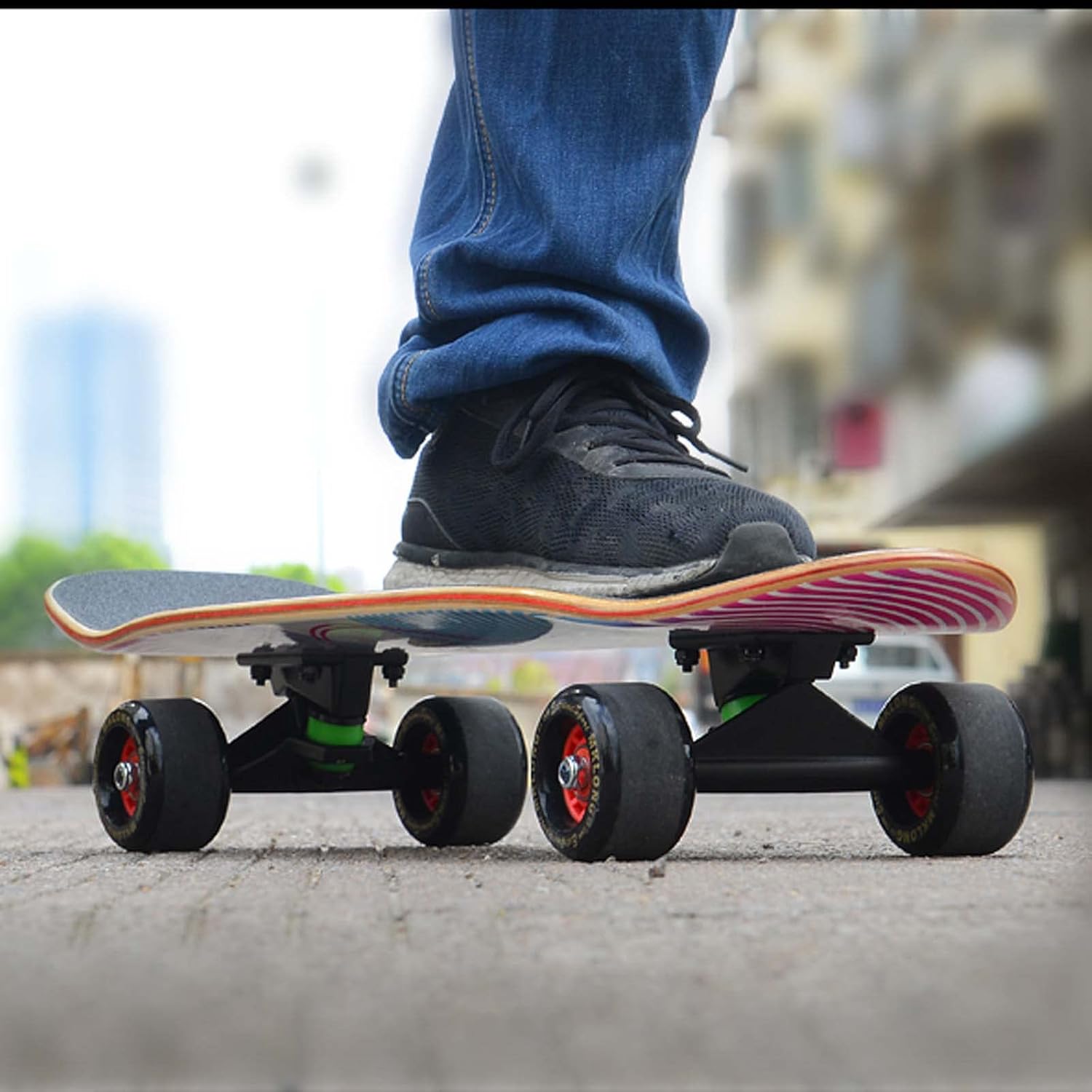 Standard Skateboard 7 Layers Maple Wooden 31''Complete Skateboards for Adults Beginners Teenager Kids Boys Girls, Support 280lbs