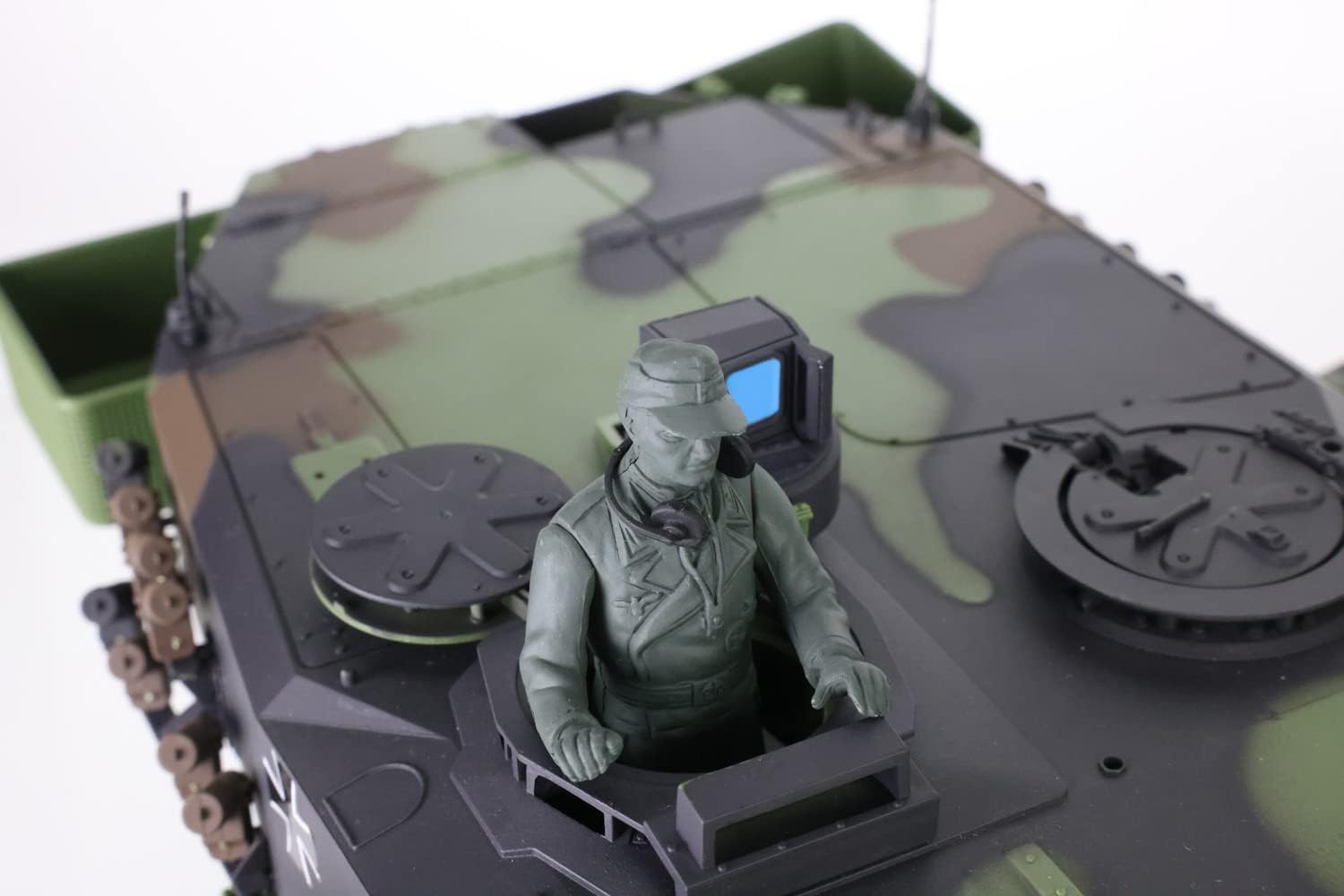 TOUCAN RC HOBBY US in Stock 1/16 Henglong Tk7.0 Leopard2A6 Rc Tank Ir Battle Bb Shooting Engine Smoke 2.4Ghz Remote Control Car Model 3889