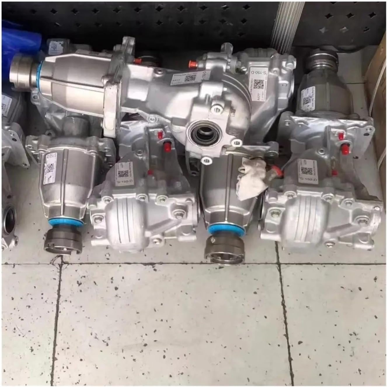 Rear Differential For 2013-2019 Compatible For Ford Flex Explorer Edge AWD 4WD MU7Z-4000-H MU7Z4000H CV6W-4B025-DF CV6W4B025DF