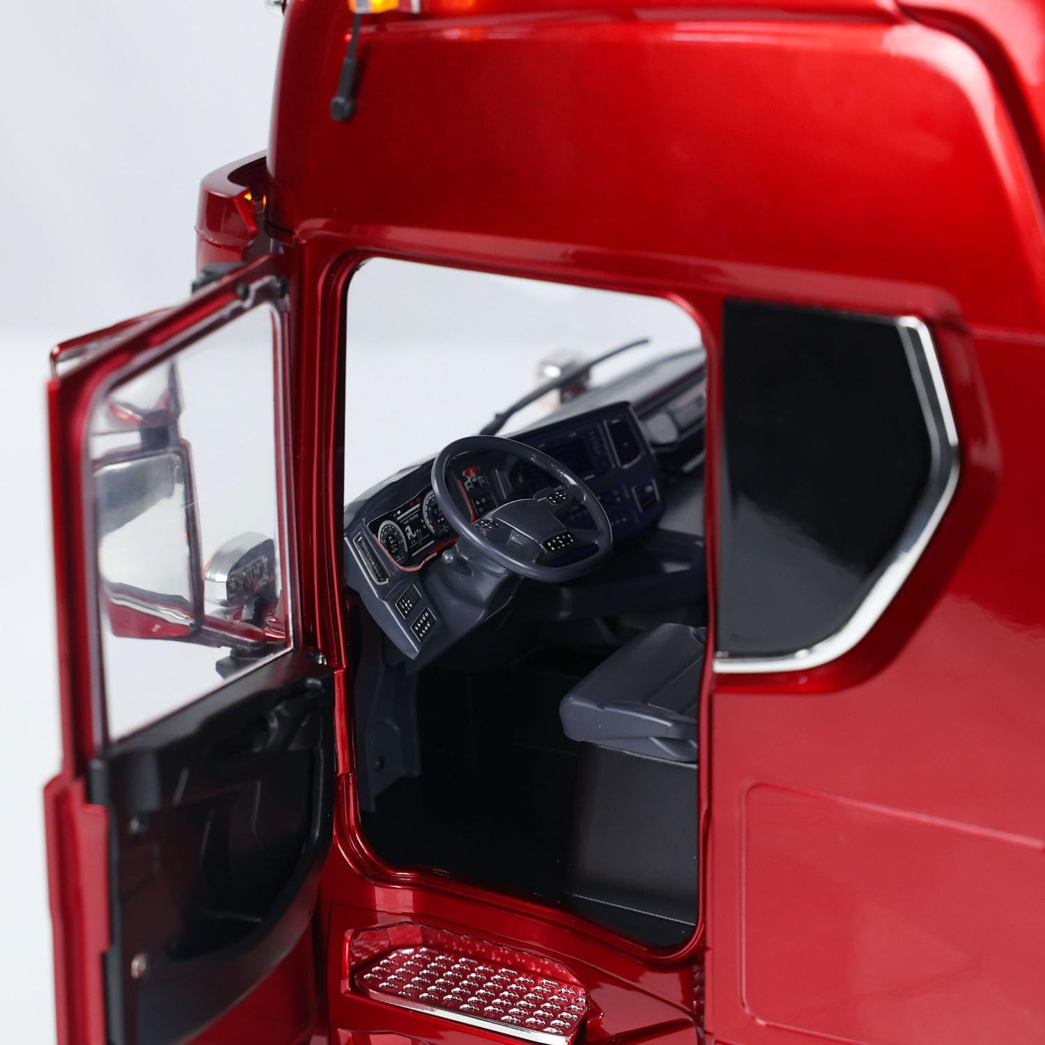 TOUCAN RC HOBBY 1/14 RC Tractor Truck 6 * 6 770S Metal Chassis Light Sound Smoke Differential