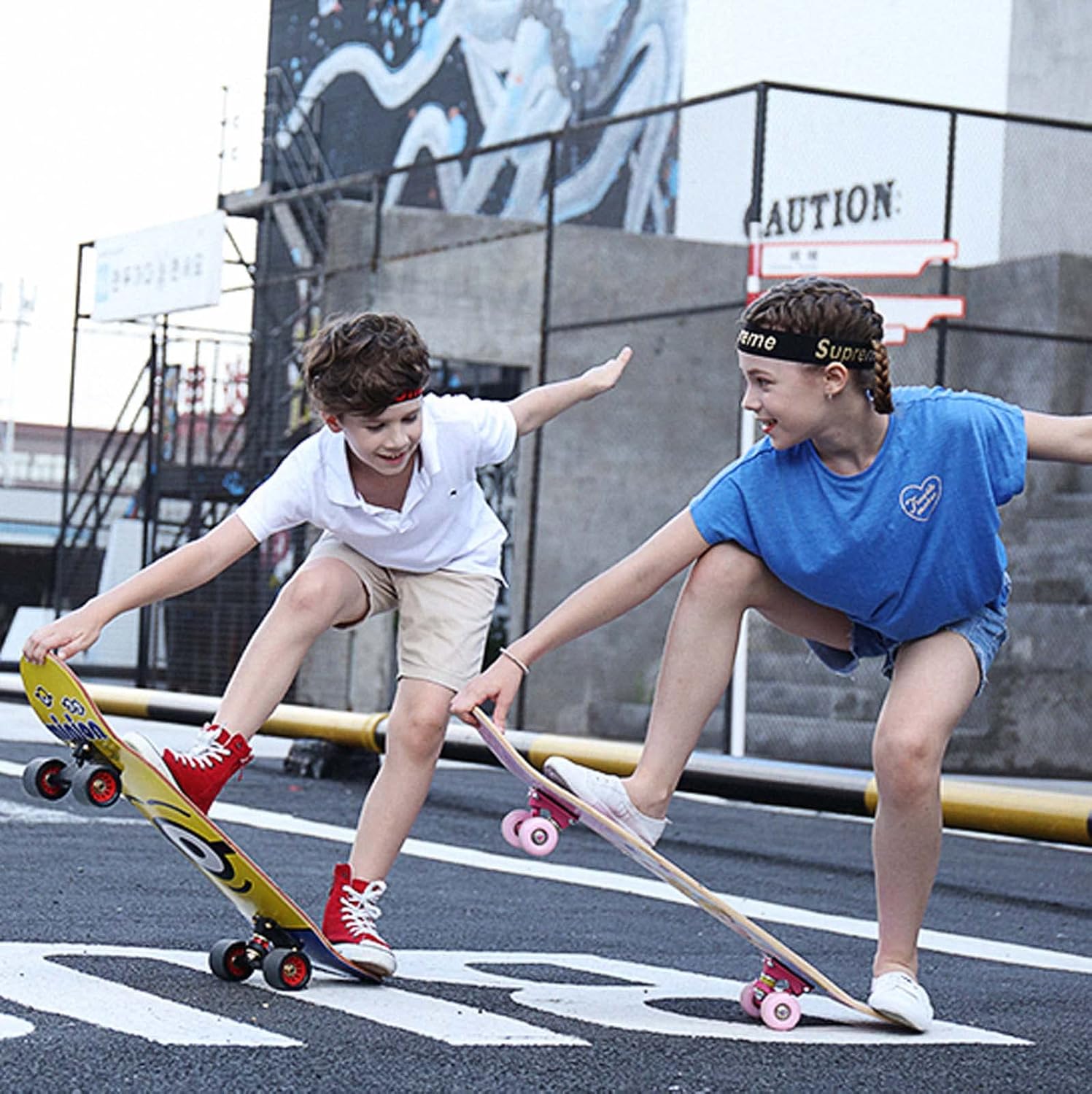 Skateboard 7-Layer Maple Deck with Colorful Flashing Wheels, Standard Skateboards for Beginners, Teens, Adults, Birthday Gift