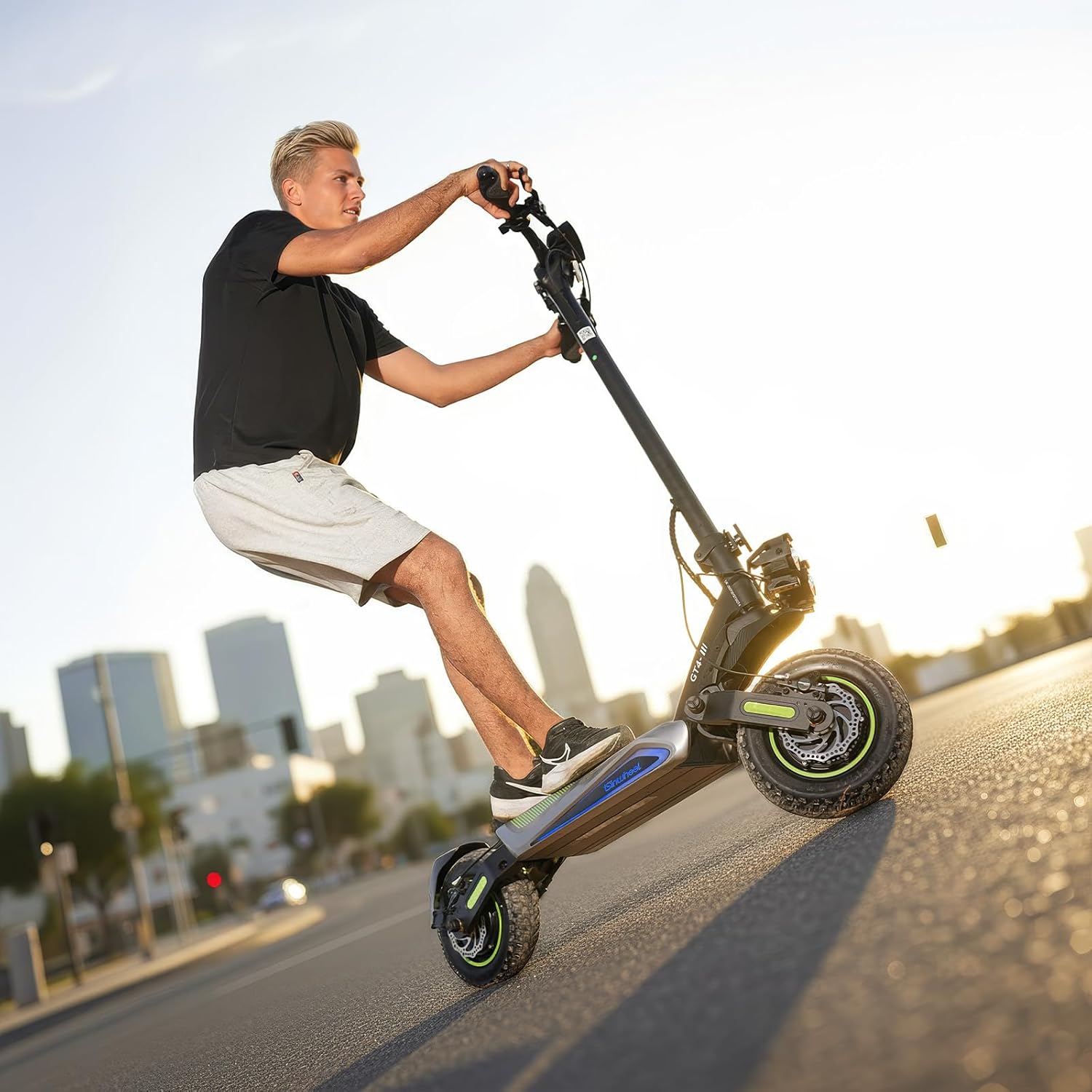 isinwheel GT1/GT2 Electric Scooter Adults, 28 MPH Top Speed, 28/37Miles Range, 800/1000W Motor, 330LBS Load, Off-Road Scooter for Adults with Turn Signal (2025 Upgraded Version)