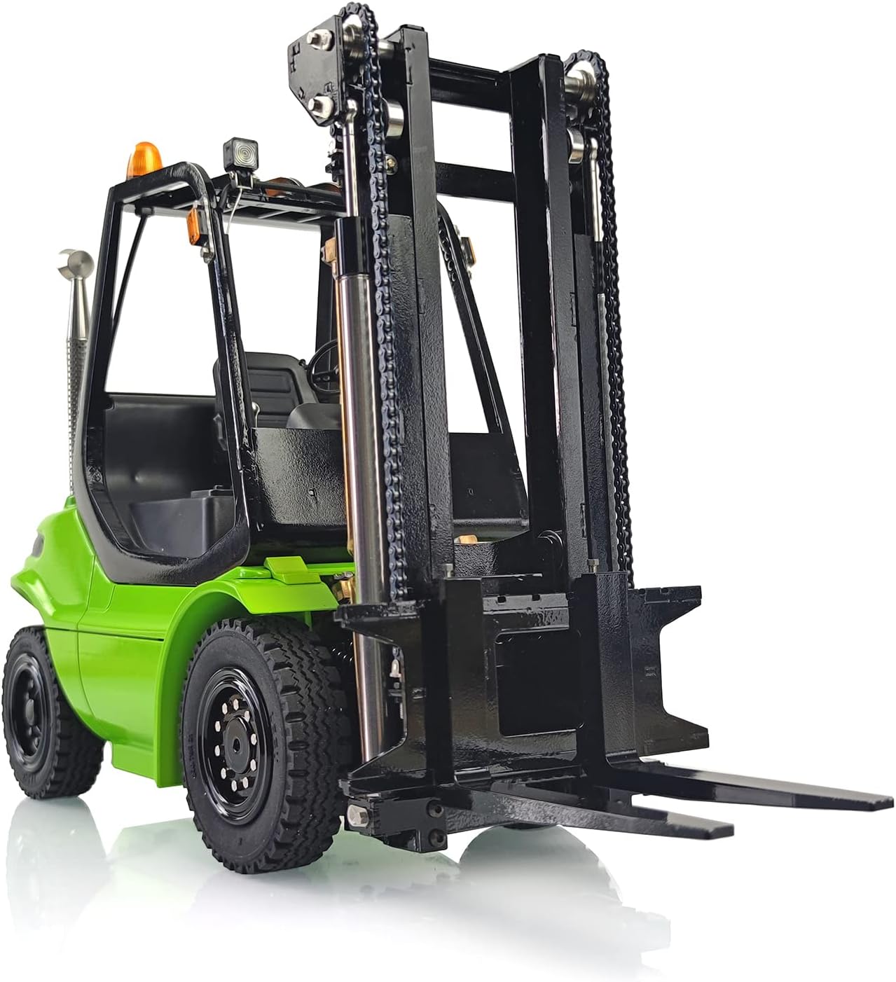 LESU 1/14 RC Hydraulic Forklift Transfer Car RTR Model ESC Motor Servo Light Sound I6S Radio Controller Green