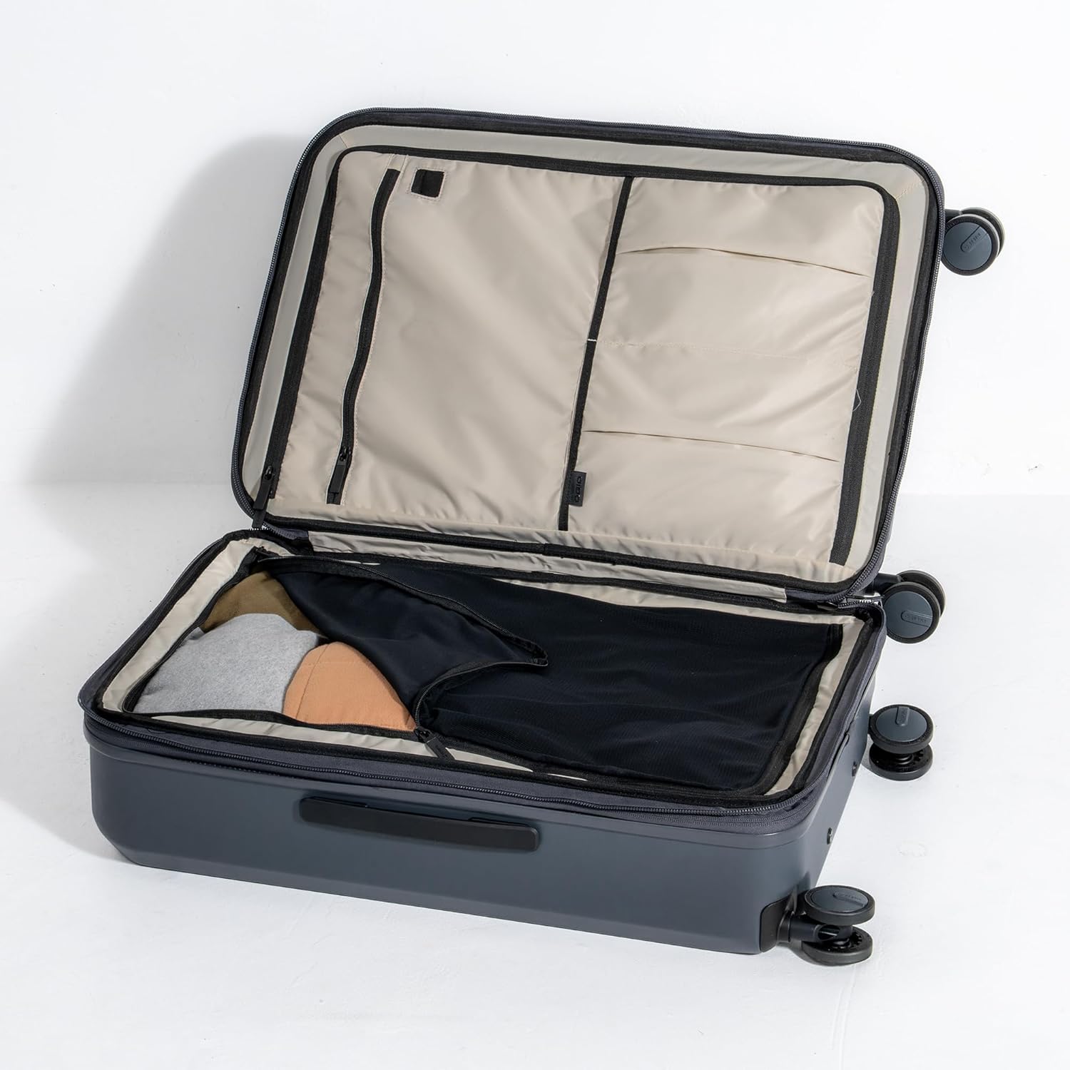 OGIO Pace Pro Hybrid Wheeled Travel Bag (Luggage)