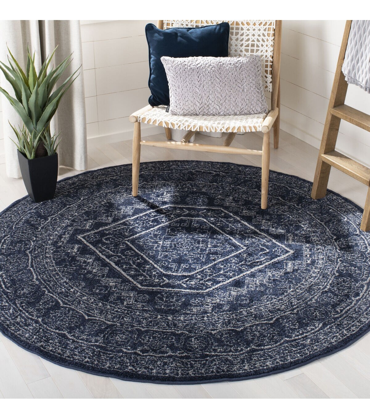 Safavieh Adirondack 108 Navy / Ivory 6' X 6' Round