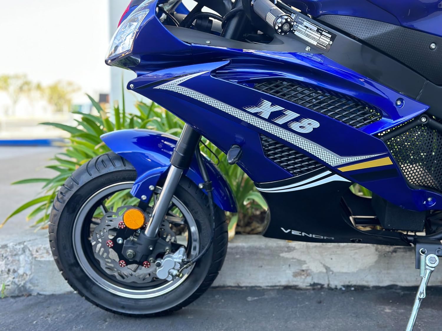 Venom x18 50cc Ninja Motorcycle, Moped Scooter, Automatic RX1, 12