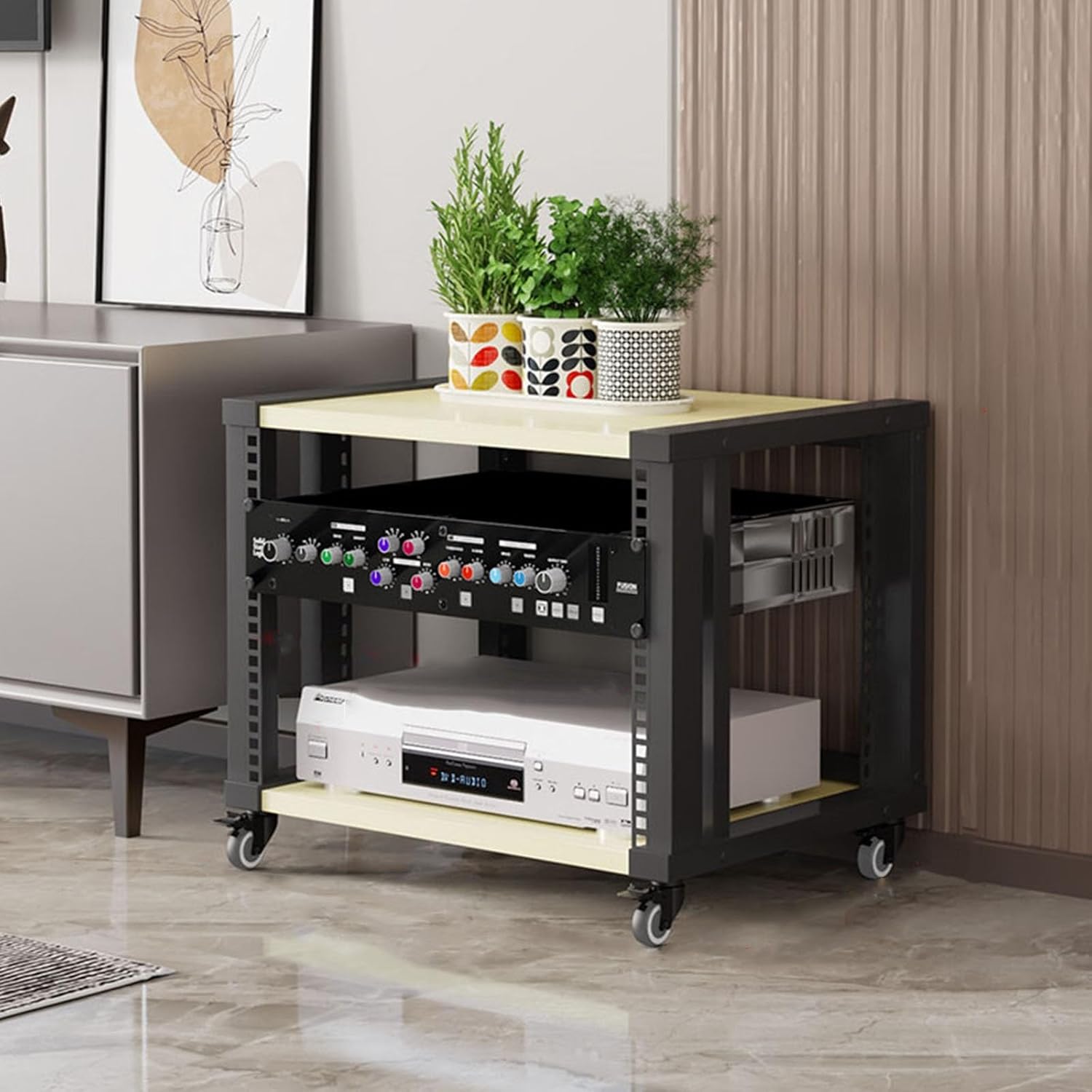 Audio cabinet