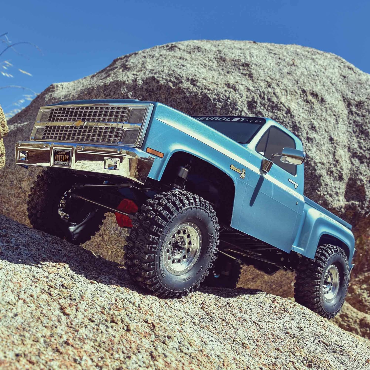 Axial RC Truck 1/10 SCX10 III Pro-Line 1982 Chevy K10 4WD Rock Crawler Brushed RTR (Battery and Charger Not Included), AXI03029, Blue