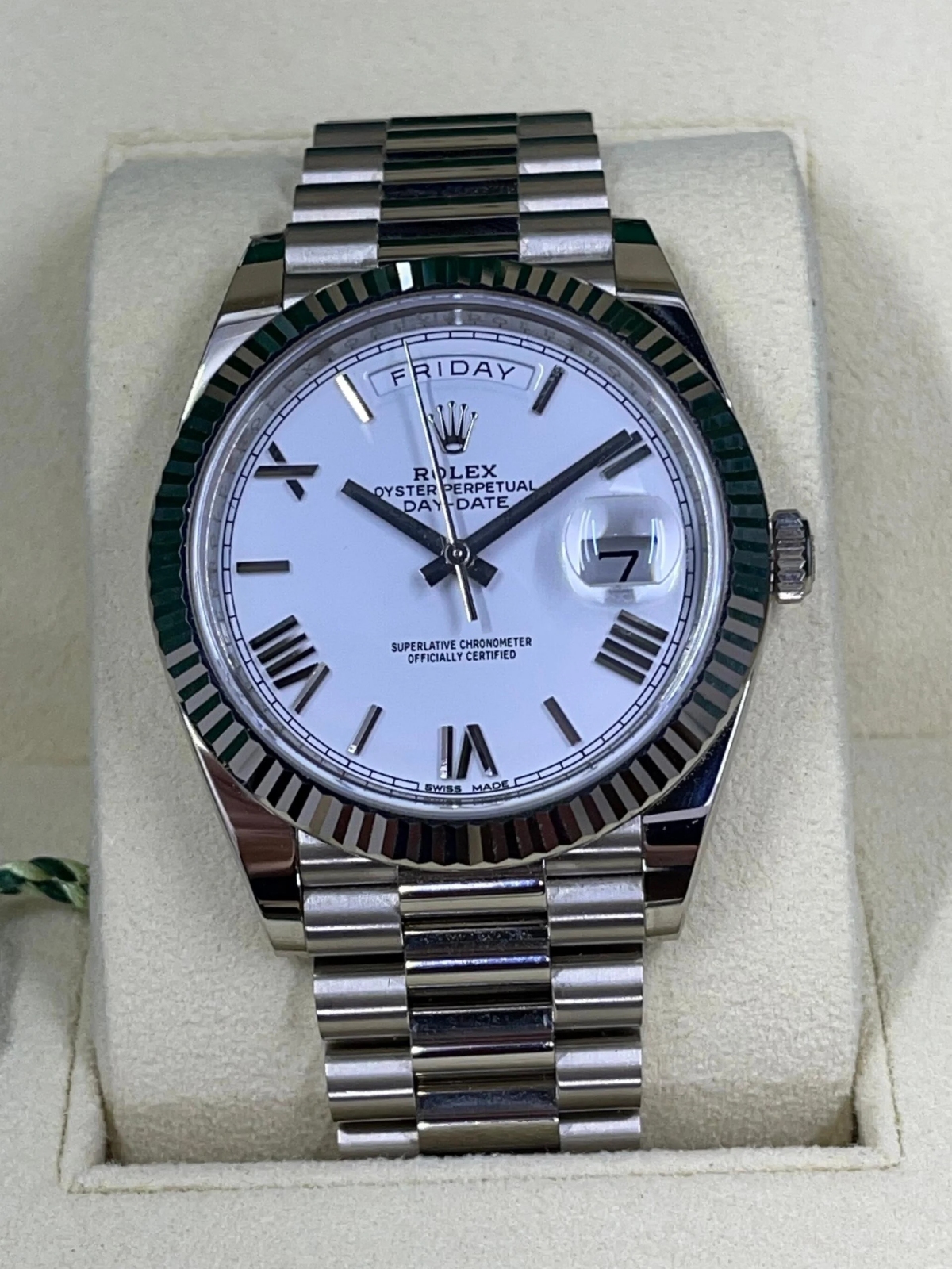 【Super Clone】ROLEX Day-Date 228236-0010 White Roman Dial
