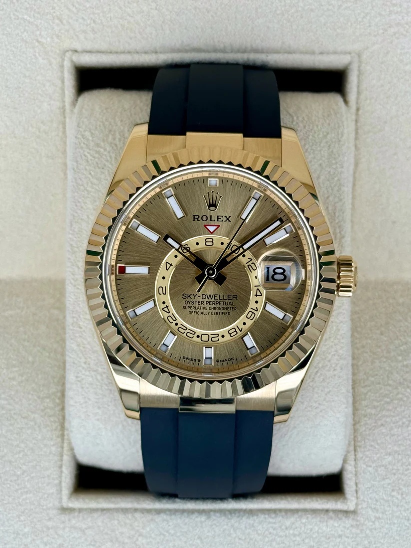 【Super Clone】ROLEX Sky-Dweller 42mm Yellow Gold Champagne Dial Oysterflex - 336238