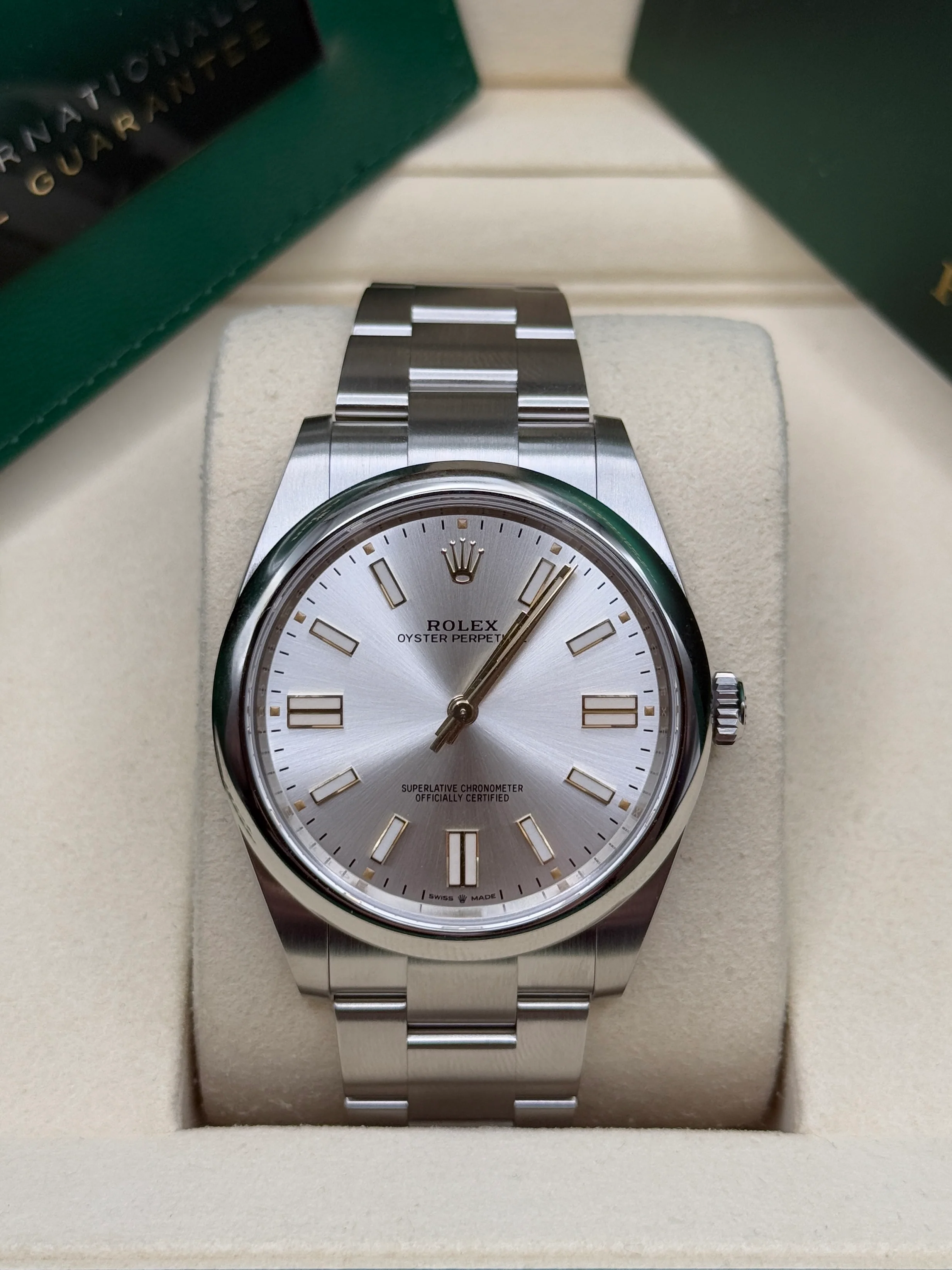 【Super Clone】ROLEX  Oyster Perpetual 41mm 124300-0001 Stainless Steel Silver Index Dial Watch