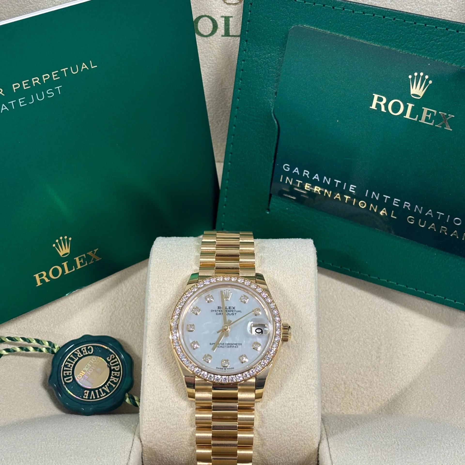 【Super Clone】ROLEX  Datejust m278288RBR-0006 White Mother-of-Pearl 31mm Dial President Bracelet Watch