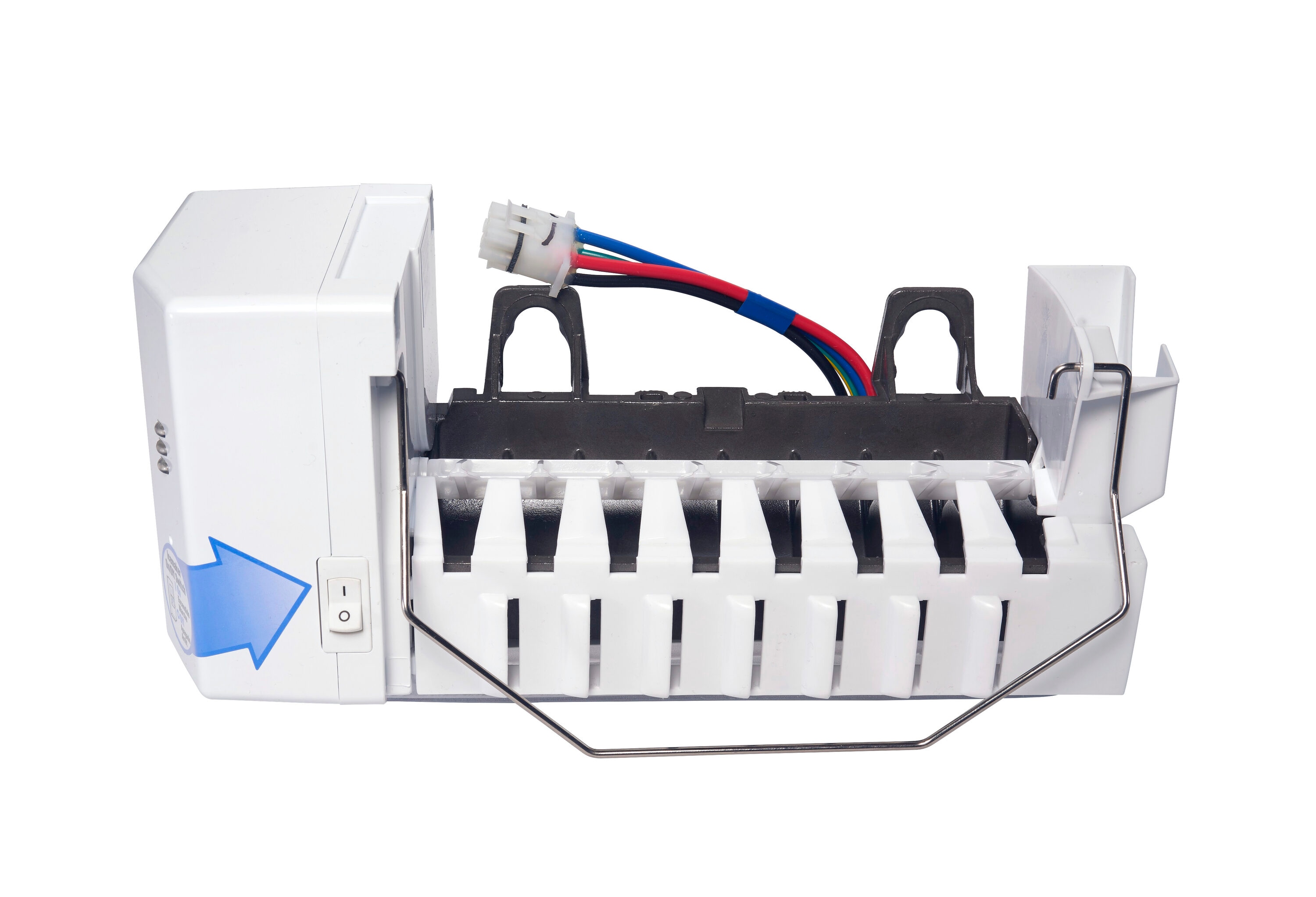 LG 2.2-lb Ice Per day Built-In Cubed Ice Maker (White)