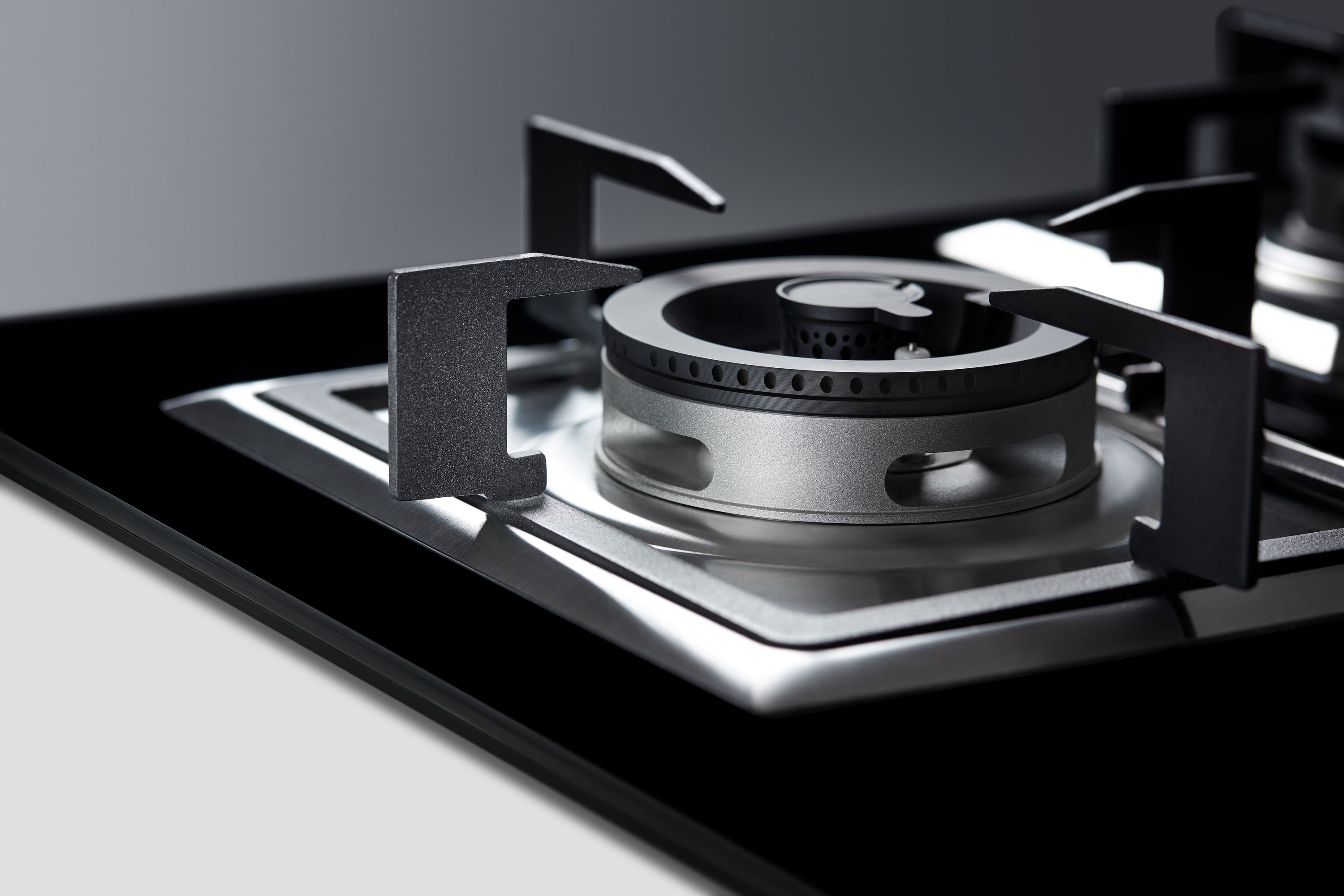 FOTILE EPS With Total 35K BTU 34-in 3 burners Black Gas Cooktop