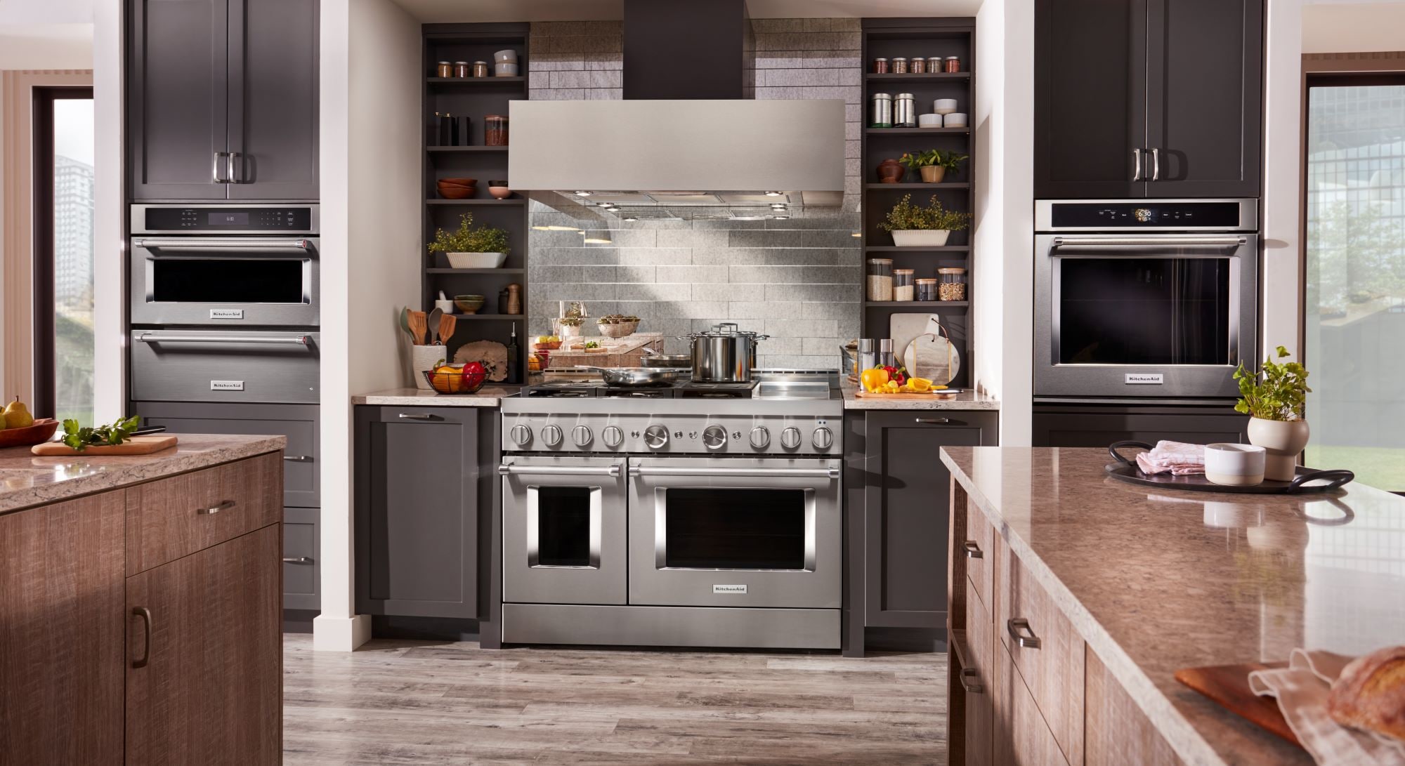 48 in Ducted Stainless Steel Undercabinet Range Hood Common 48 in Actual 48 in