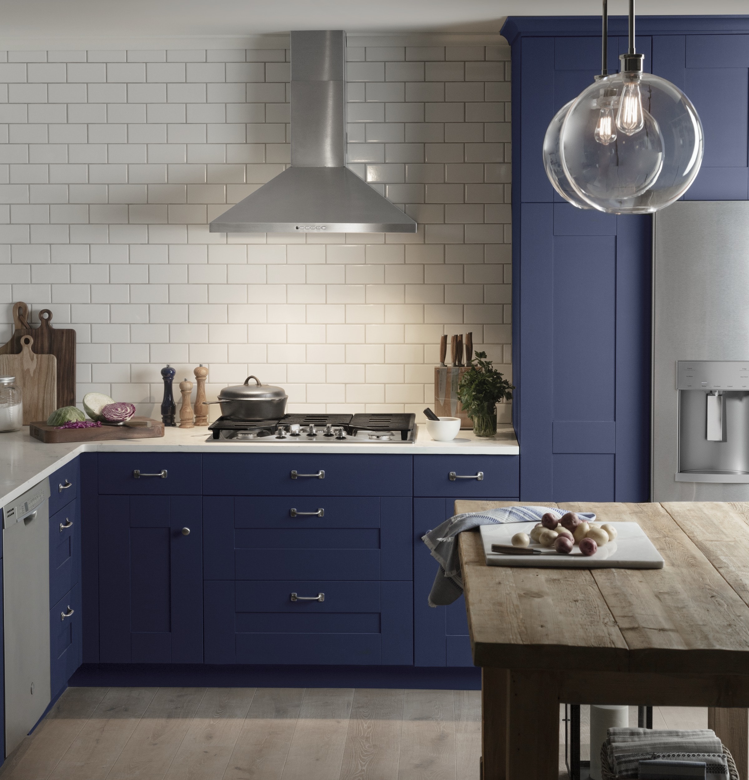 GE Profile Wall-Mounted range hood Flue cover 2 -Pack Stainless Steel