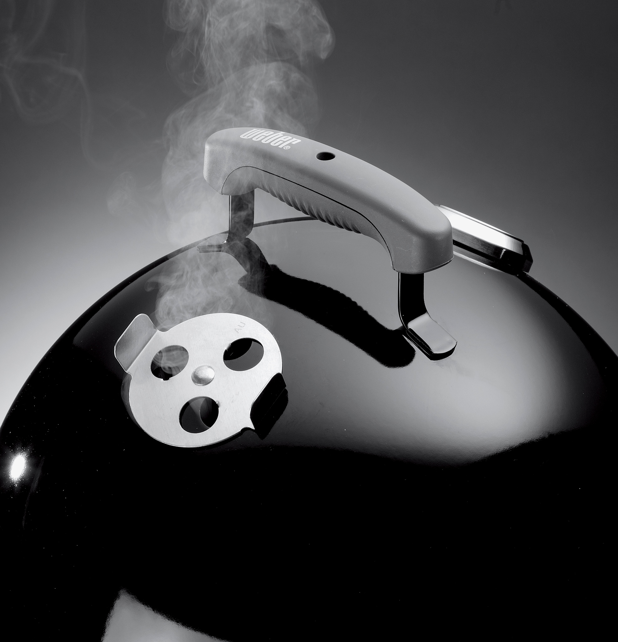 Weber 14-in Smokey Mountain Cooker 286-Sq in Black Porcelain-enamel Vertical Charcoal Smoker