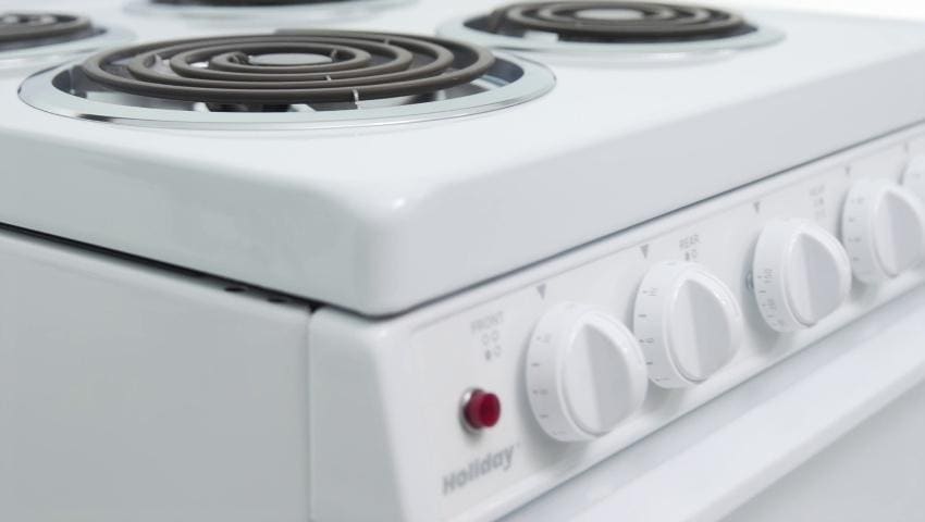 Holiday 20-in 4 burners 2.4-cu ft Freestanding Electric Range ( White )