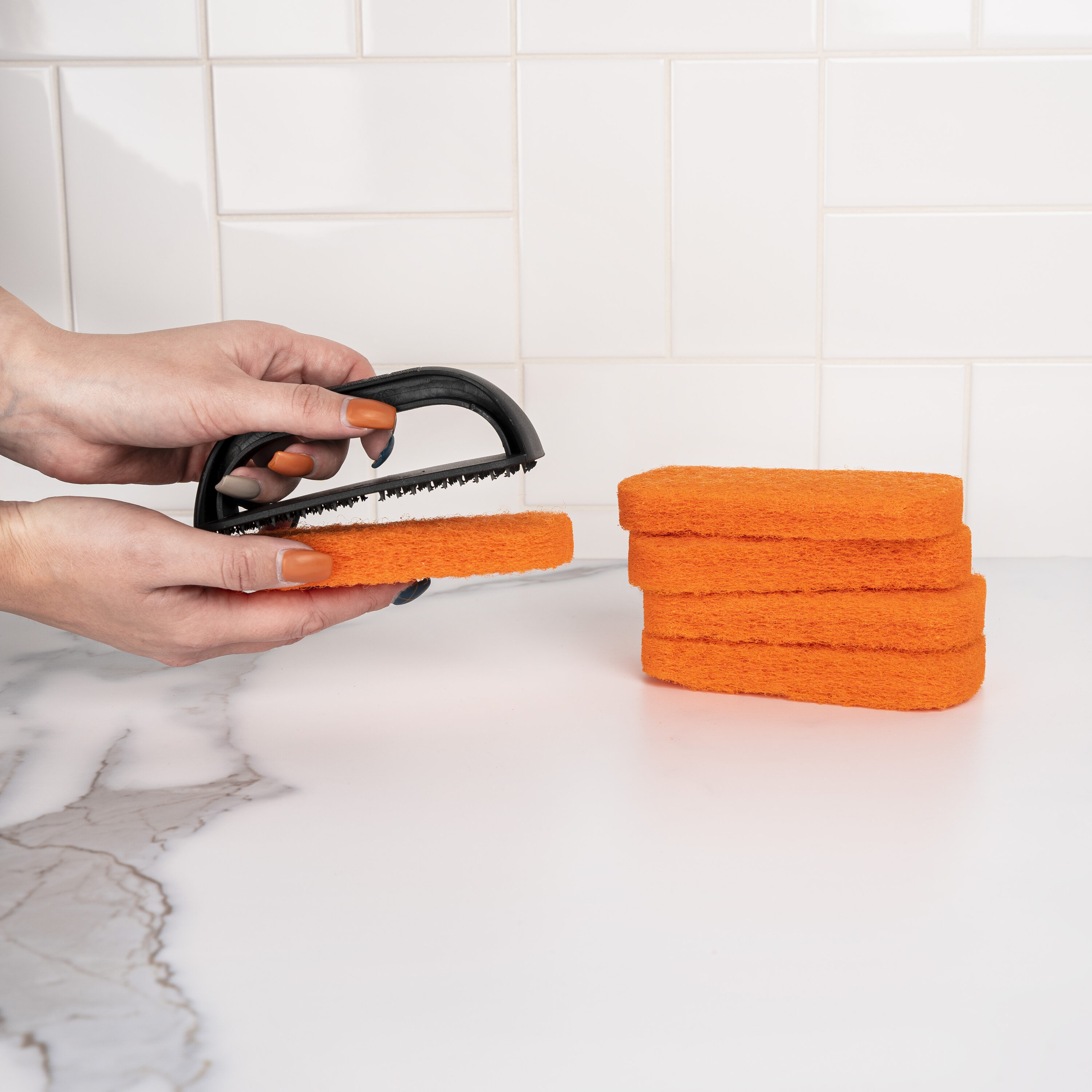 Blackstone Culinary Nylon Grill scouring pad with 5.91-in