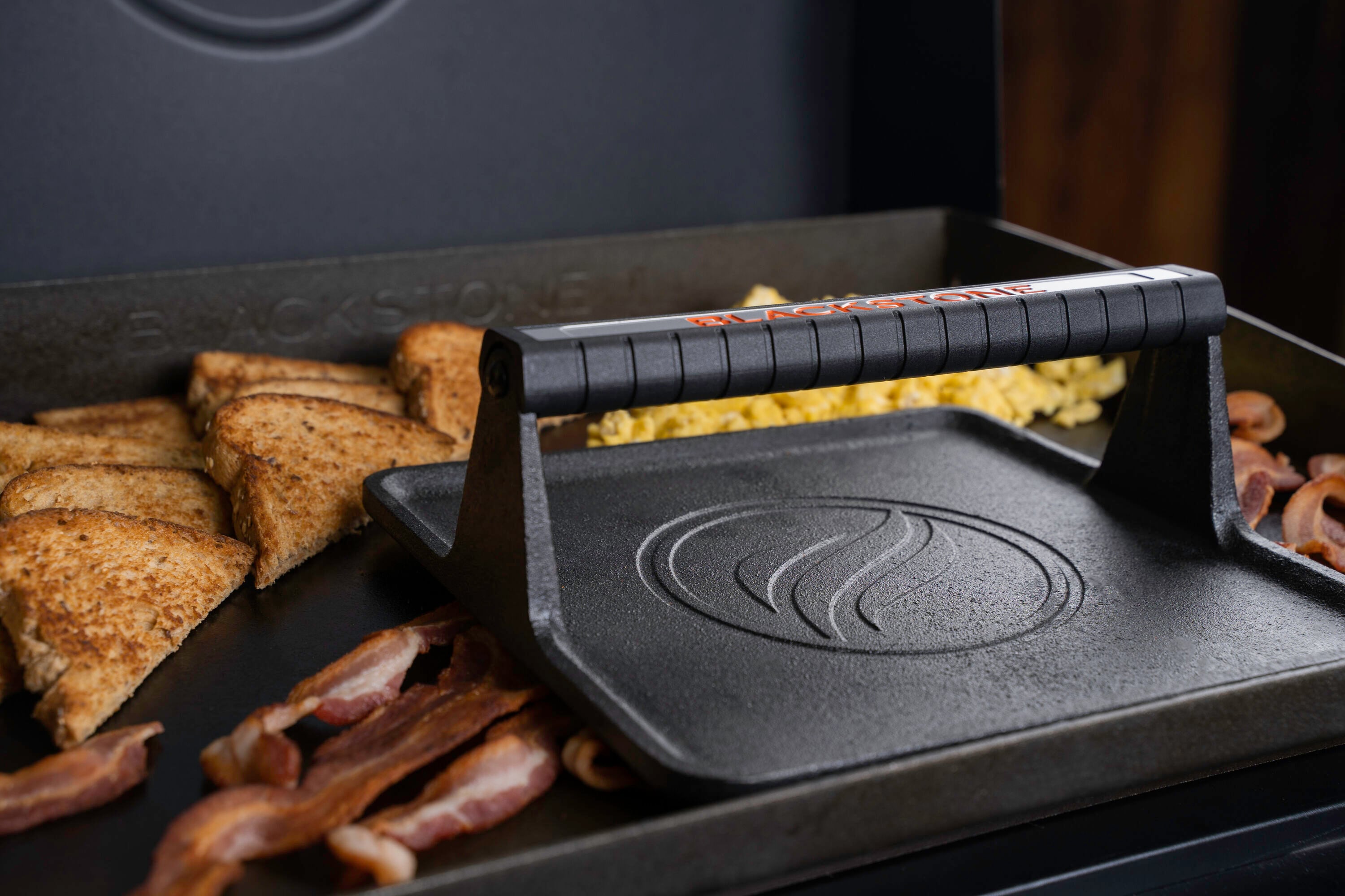 Blackstone Culinary XL Cast iron Griddle press