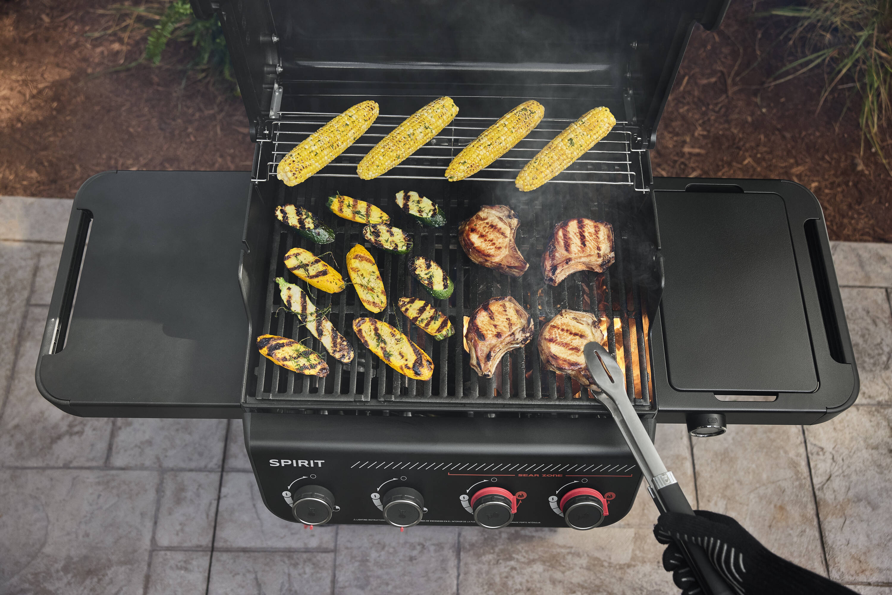 Weber Spirit EP-425 Stealth Matte Black 4 -Burner Liquid Propane Gas Grill