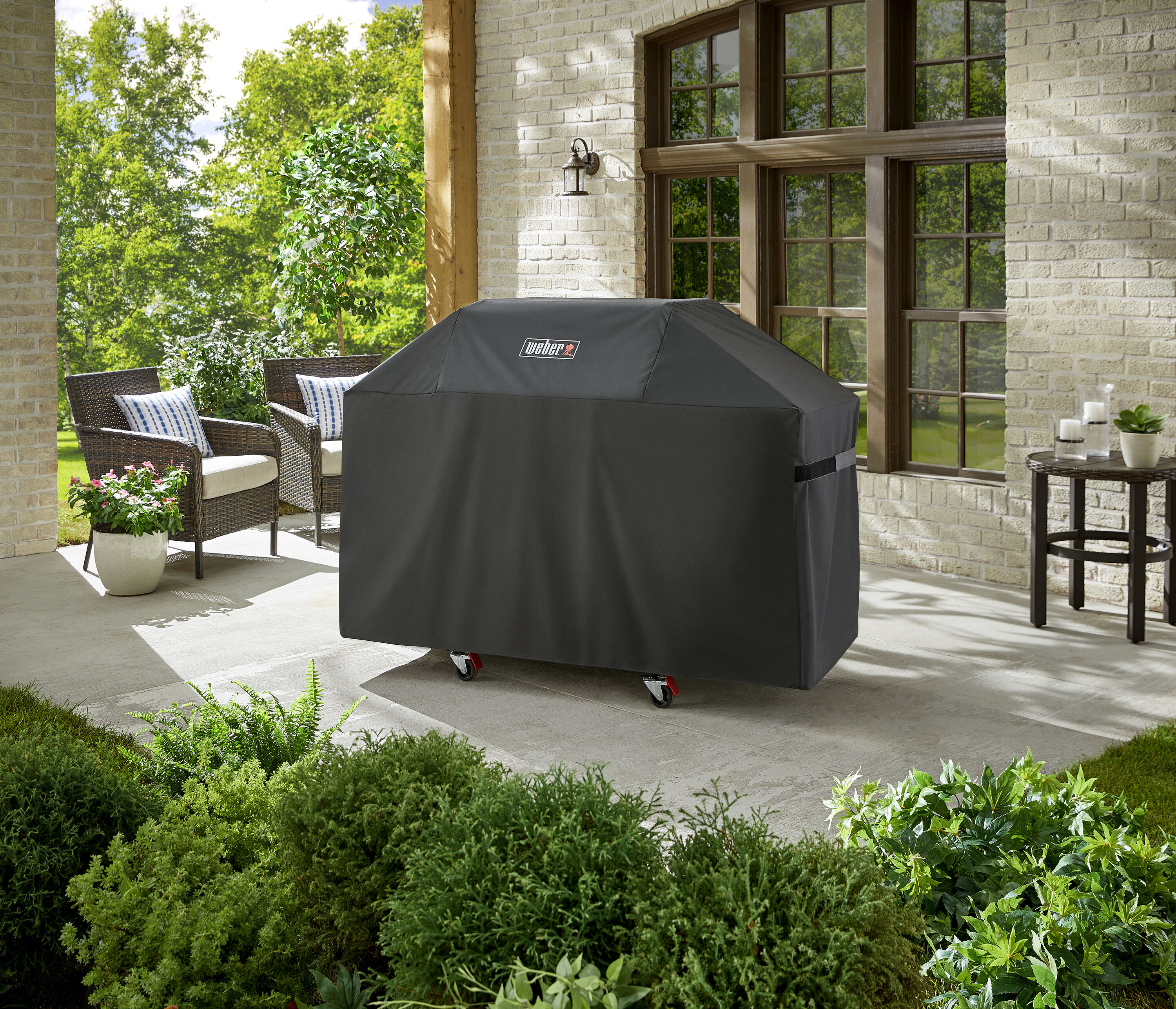 Weber Genesis 300 63-in W x 43.4-in H Black Gas grill Cover